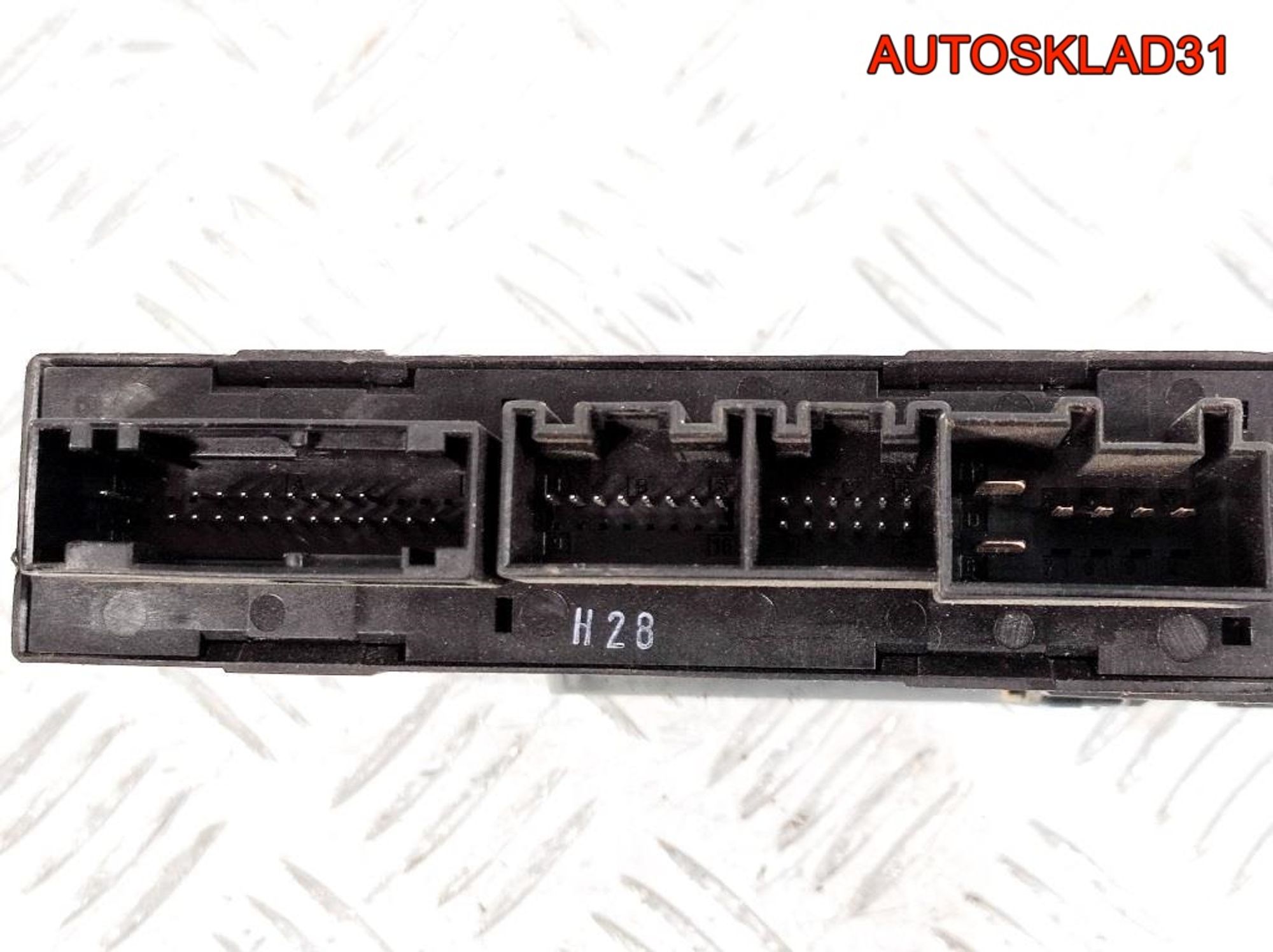 Моторчик стеклоподъемника Audi A4 B6 8E1959801B, 1800 рублей, Дубовое