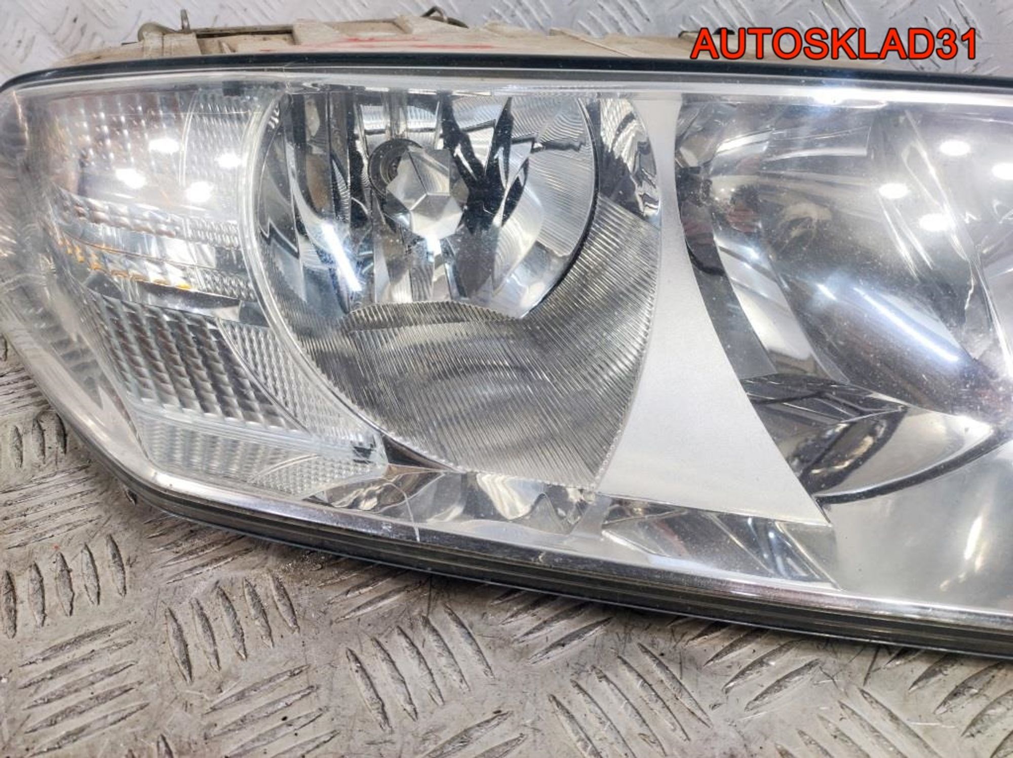 Фара правая Skoda Octavia A5 1Z1941018P, 7300 рублей, Дубовое