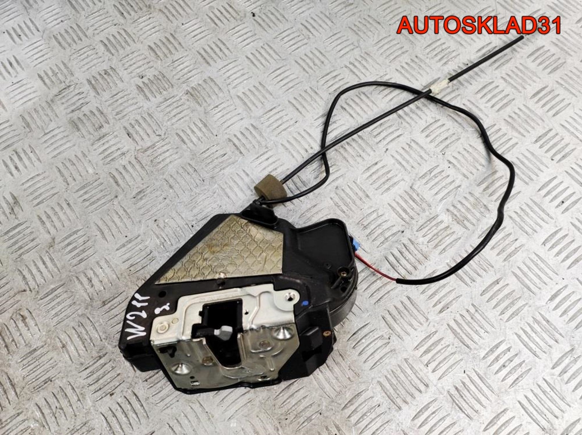 Замок двери задней левой Mercedes W211 A2117300535, 2300 рублей, Дубовое