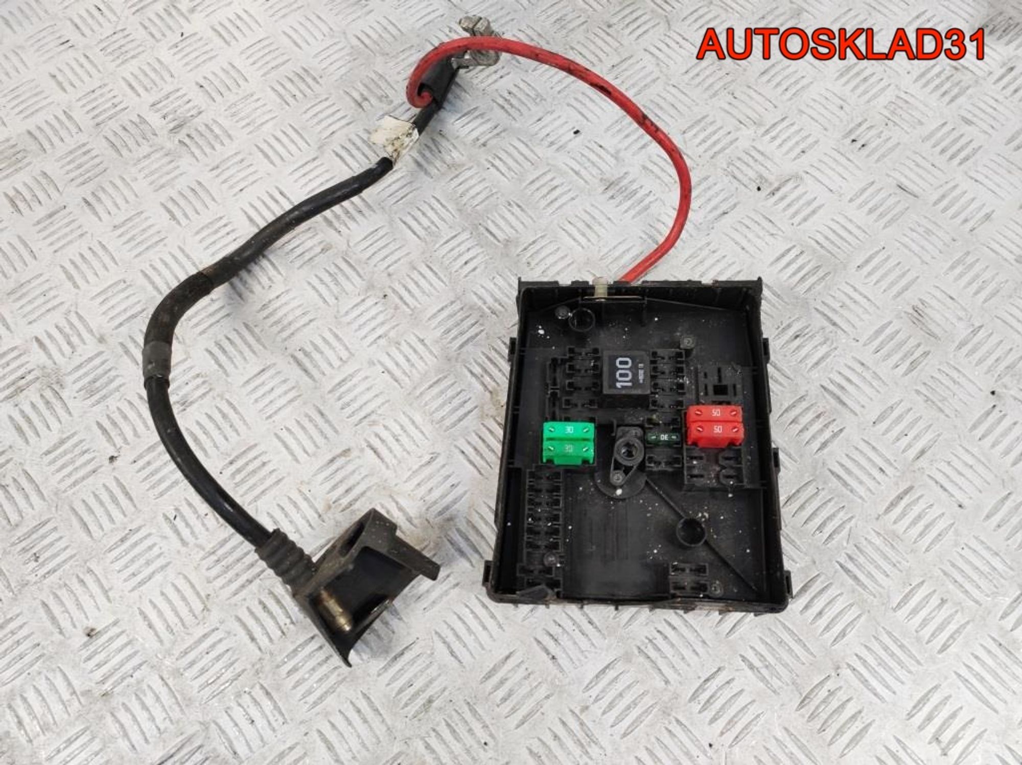 Блок предохранителей VW Golf Plus 1K0937125A, 2900 рублей, Дубовое