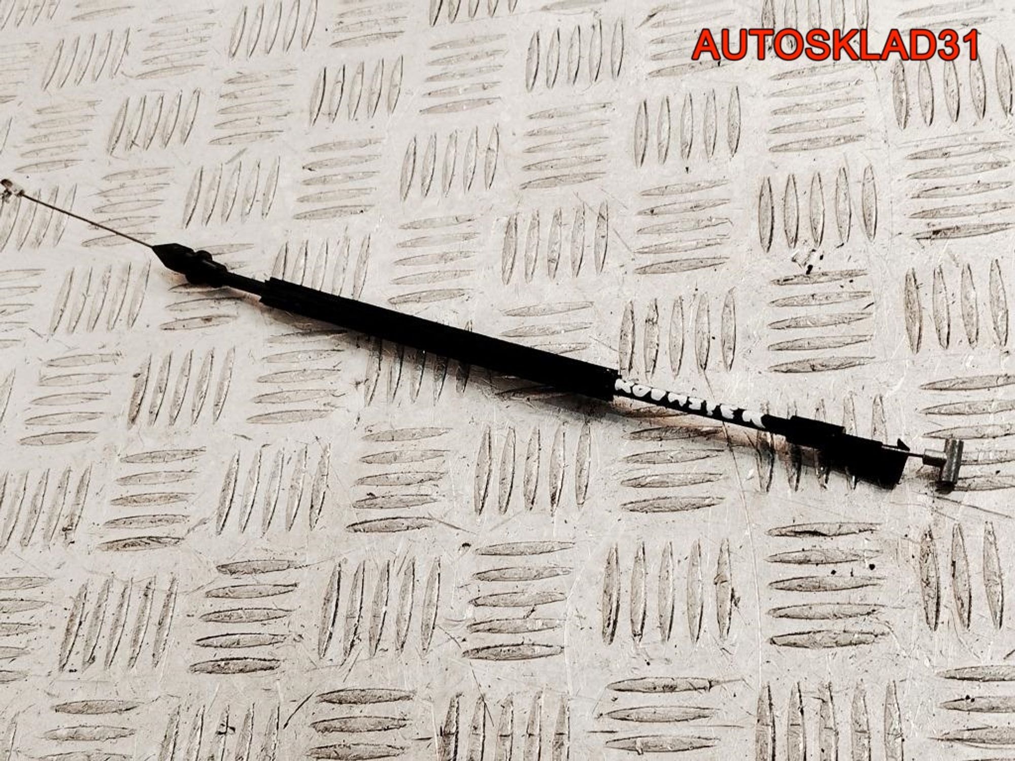 Трос открывания задней двери Skoda Roomster 5J7839085H, 1000 рублей, Дубовое