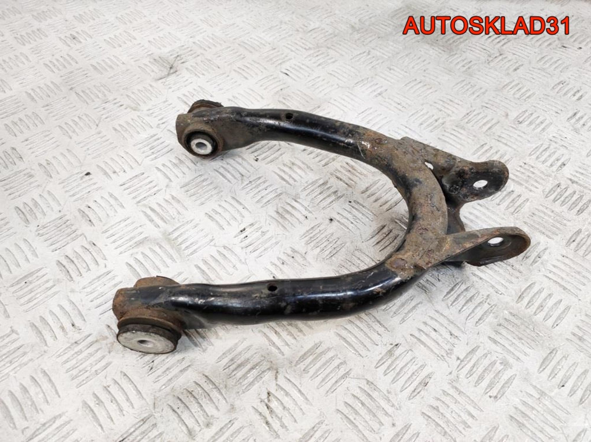 Рычаг задний верхний VW Passat B5 8E0505323D, 1400 рублей, Дубовое