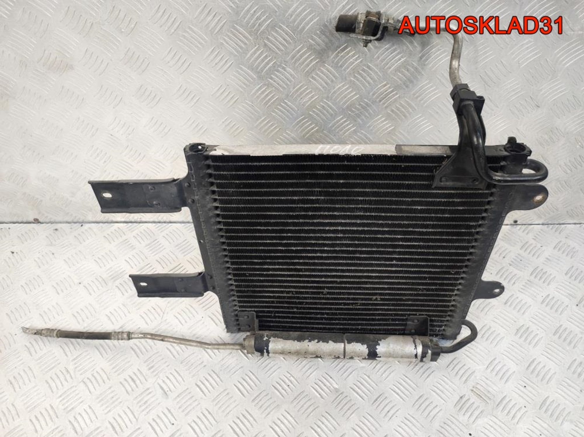 Радиатор кондиционера Volkswagen Polo 3 6X0820191A, 2500 рублей, Дубовое