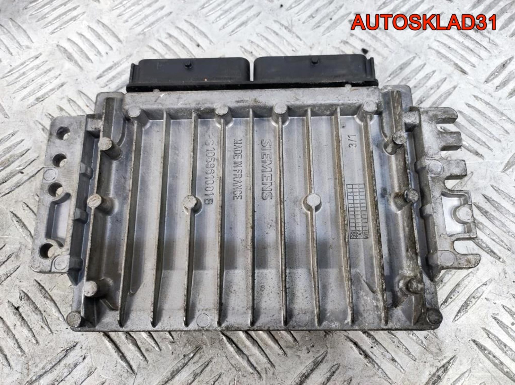 Блок ЭБУ Renault Scenic 1 F4R 8200044437 Бензин, 5500 рублей, Дубовое