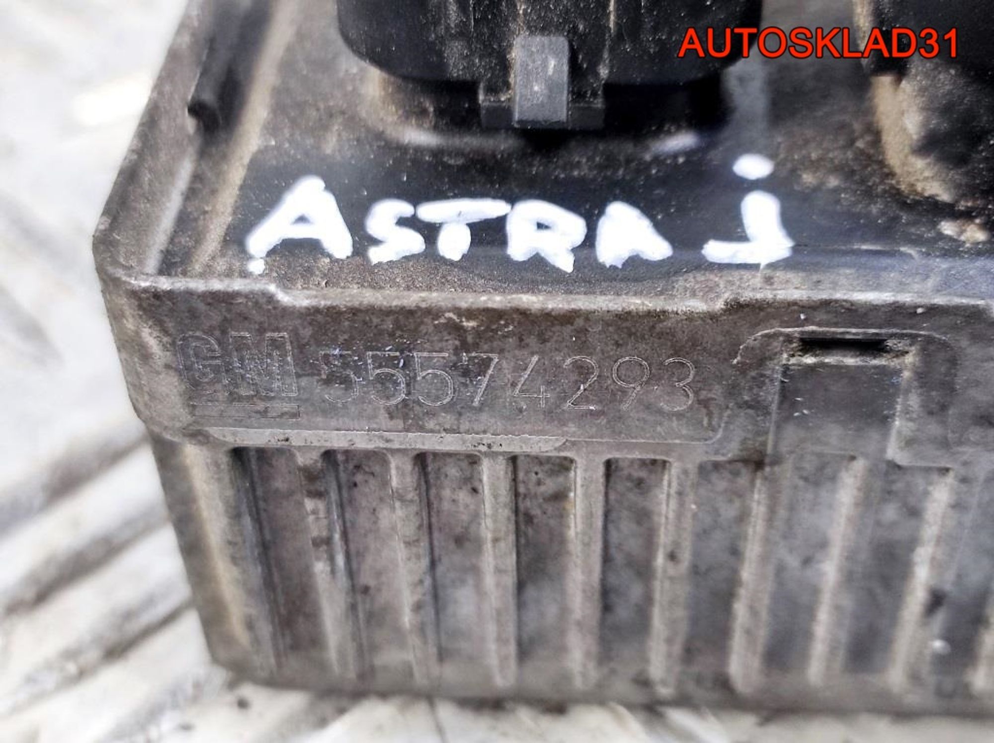 Реле свечей накала Opel Astra J A20DTH 55574293, 1300 рублей, Дубовое