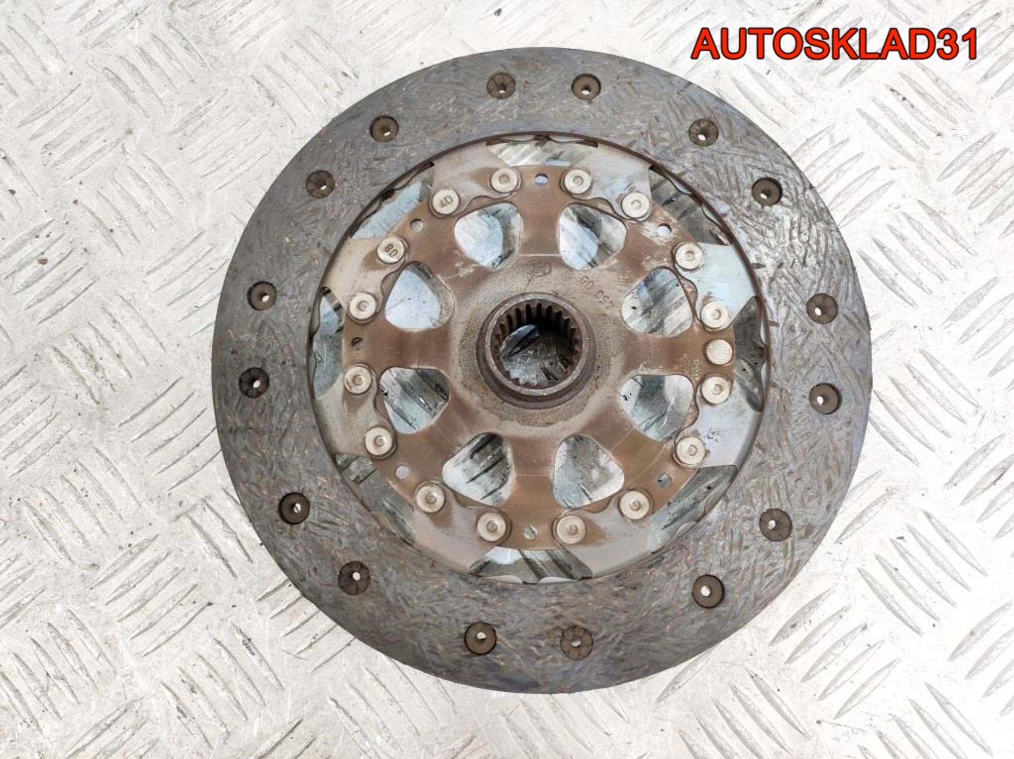 Комплект сцепления BMW E46 2,0 M47 21217533870, 13500 рублей, Дубовое