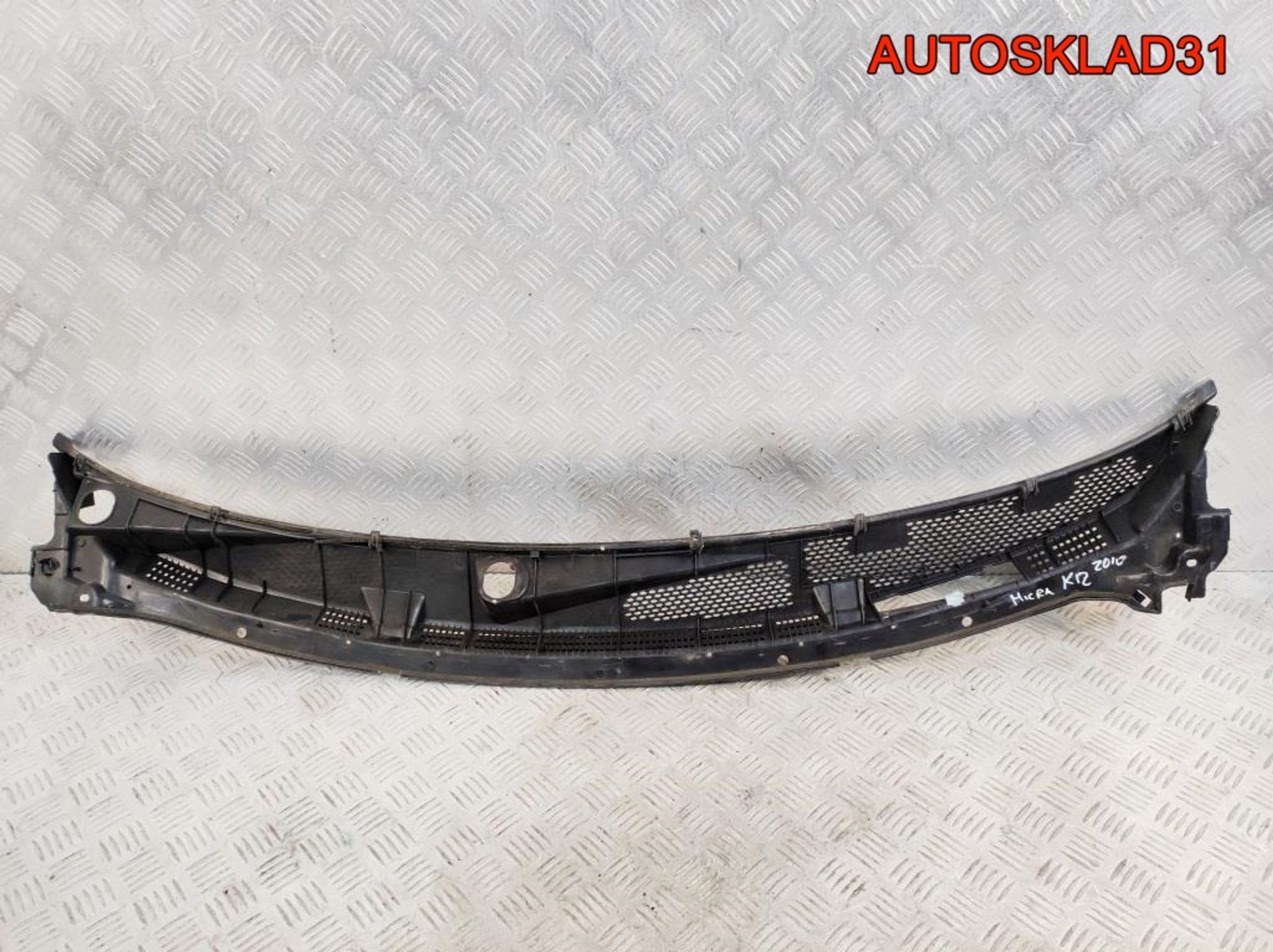 Решетка стеклоочистителя Nissan Micra K12 66862AX700, 3200 рублей, Дубовое