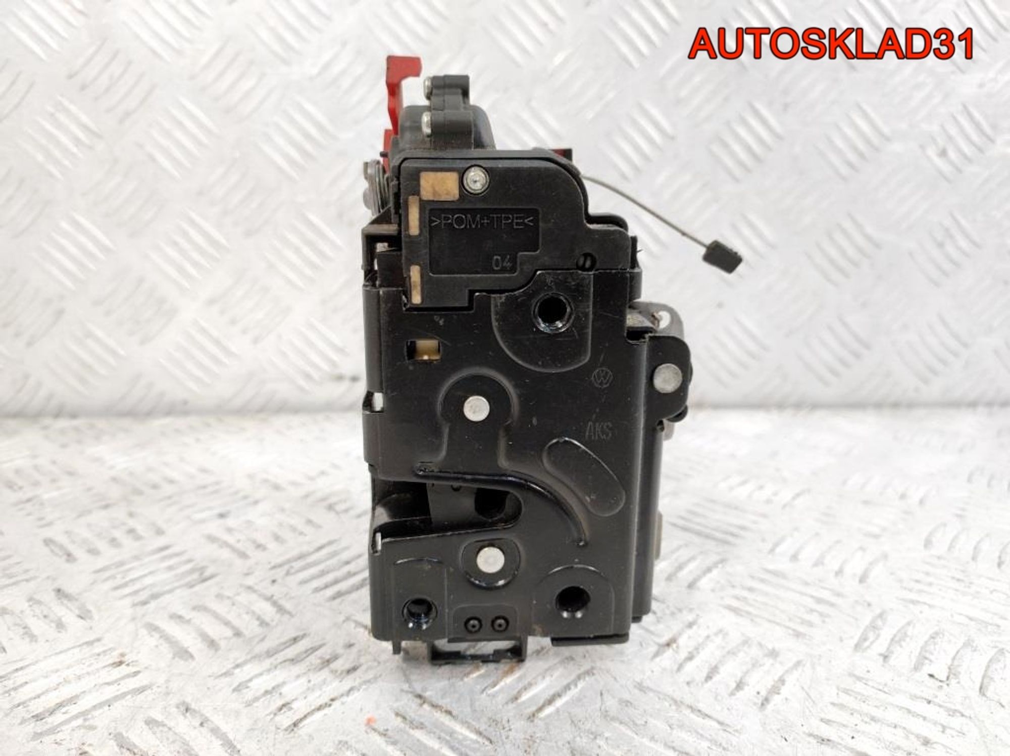 Замок двери передней правой VW Touran 3D1837016AC, 2800 рублей, Дубовое