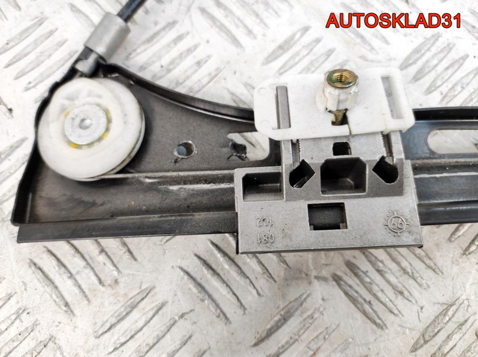 Стеклоподъемник передний правый Mercedes W203, 2000 рублей, Дубовое