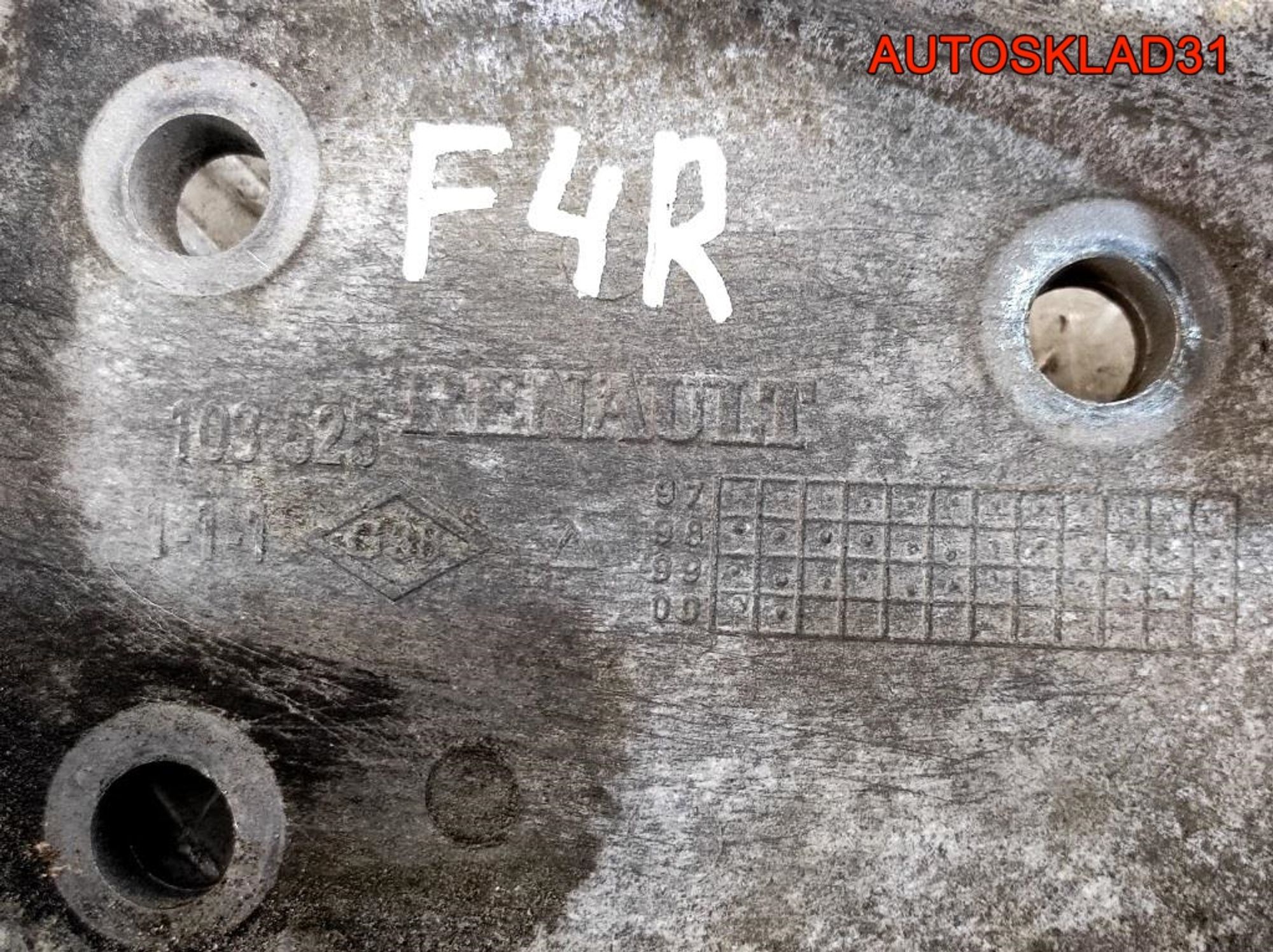 Кронштейн генератора Renault Scenic 1 2.0 F4R 740 7700103525, 1800 рублей, Дубовое