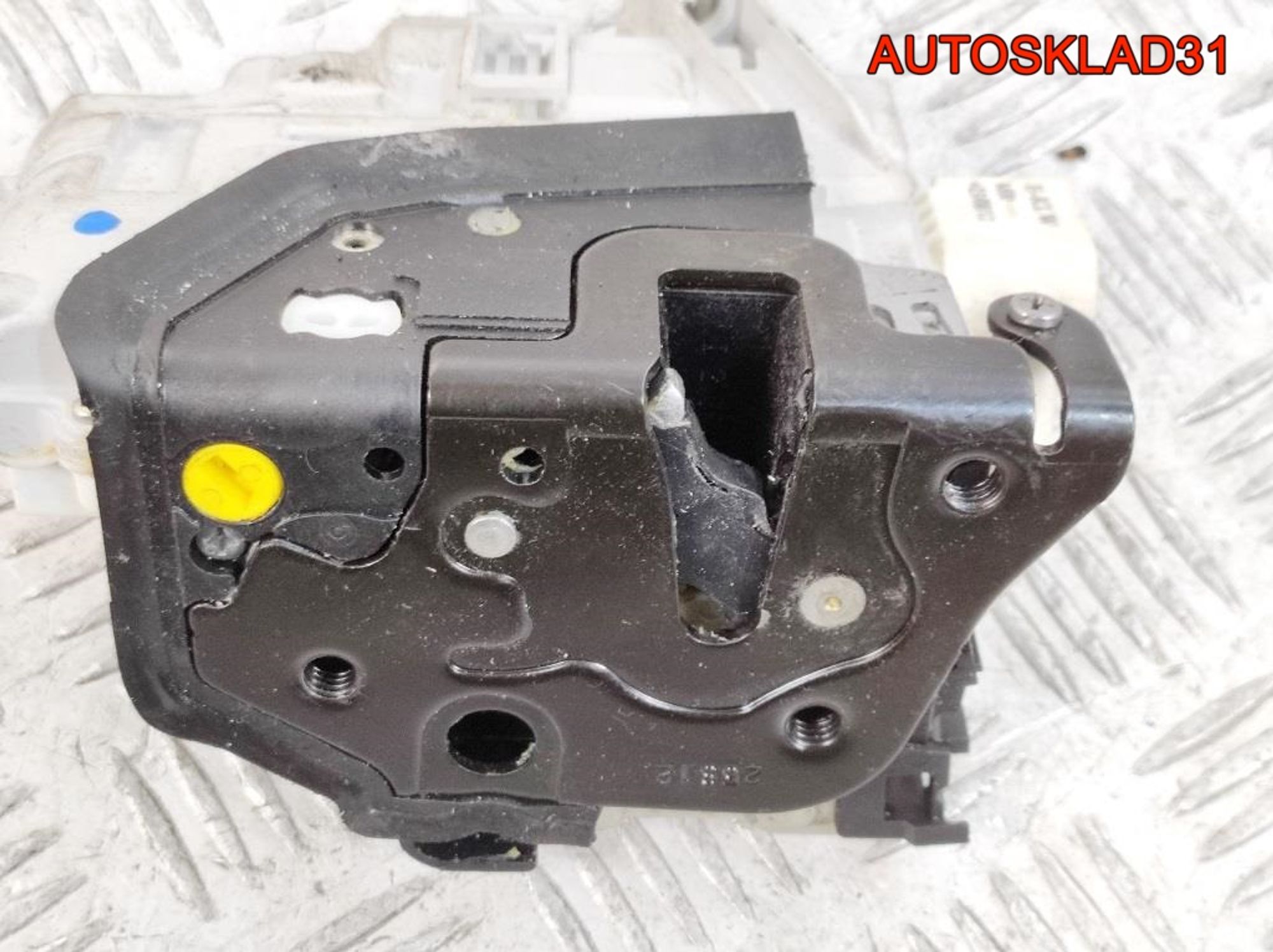 Замок двери задней левой Audi A6 C7 4G 4G0839015, 3500 рублей, Дубовое