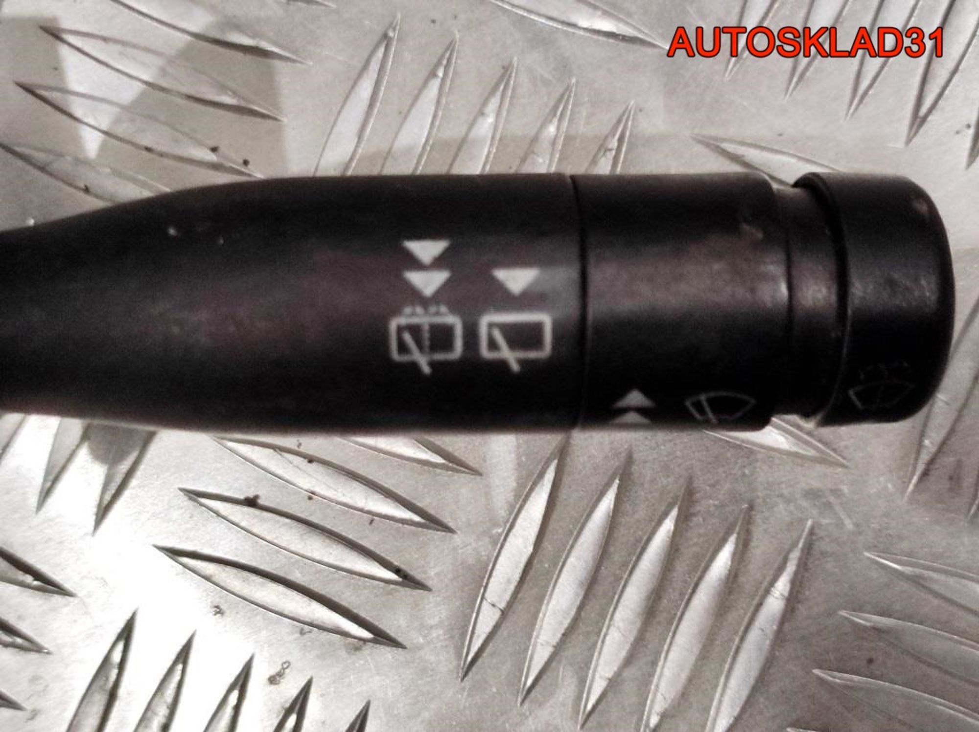 Переключатель подрулевой Ford Fiesta 3 90FG14K147B1A, 1000 рублей, Дубовое