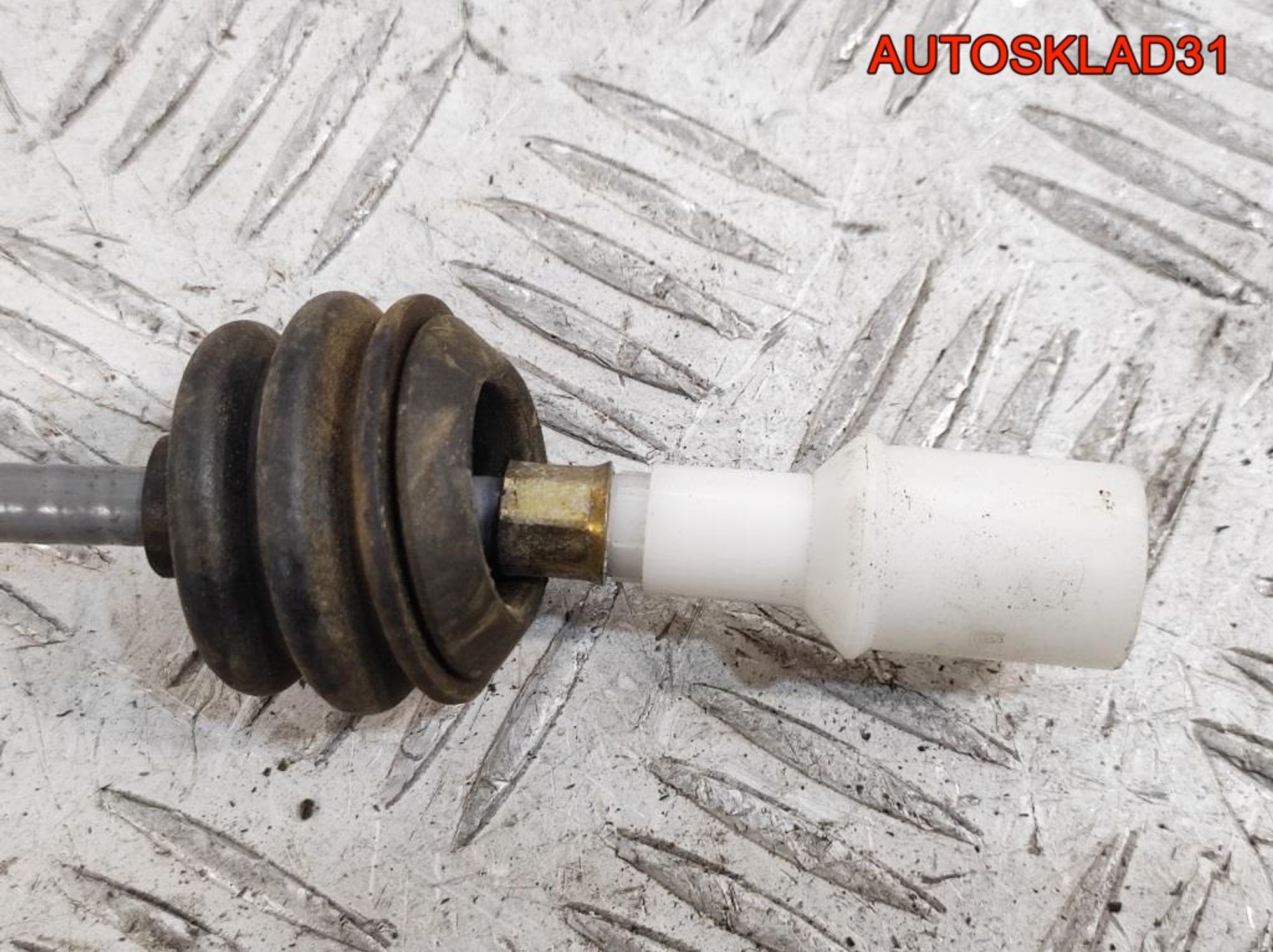 Трос спидометра VW Passat B3 357957803, 2000 рублей, Дубовое