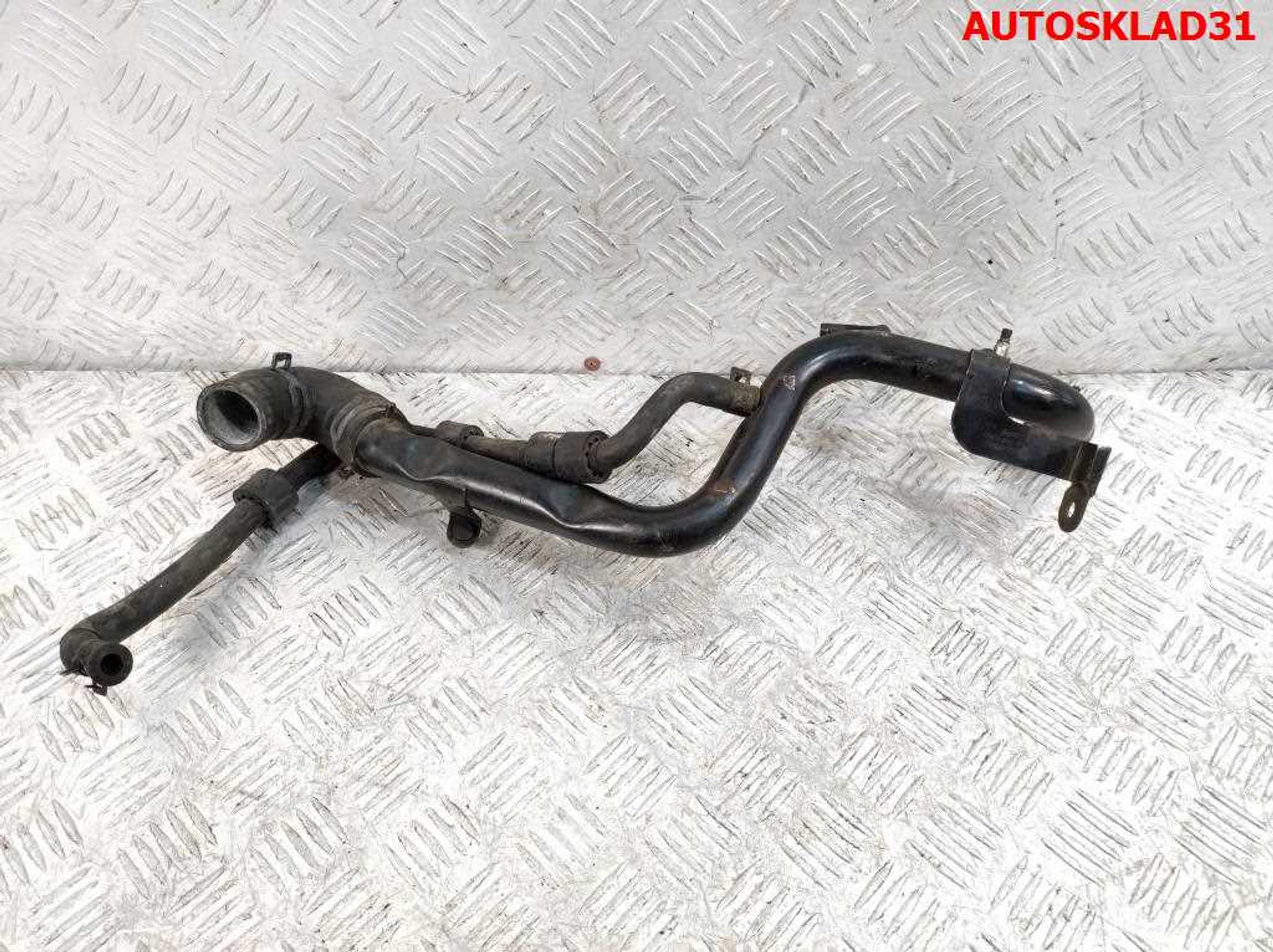 Трубка охлаждающей жидкости VW Passat B5 1,9 Дизель 038121071F, 800 рублей, Дубовое