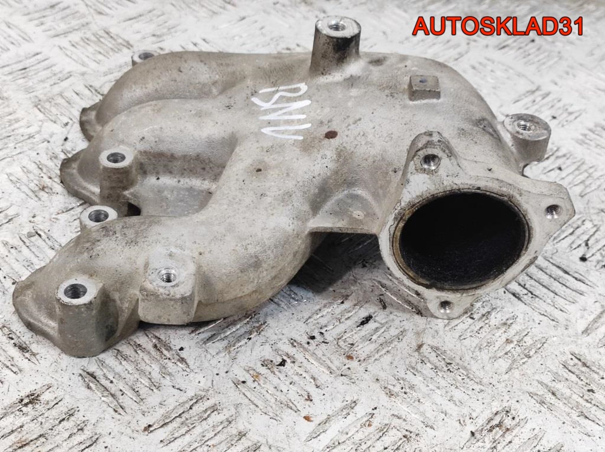 Коллектор впускной Skoda Fabia 1,4 BNV Дизель 045129713F, 600 рублей, Дубовое