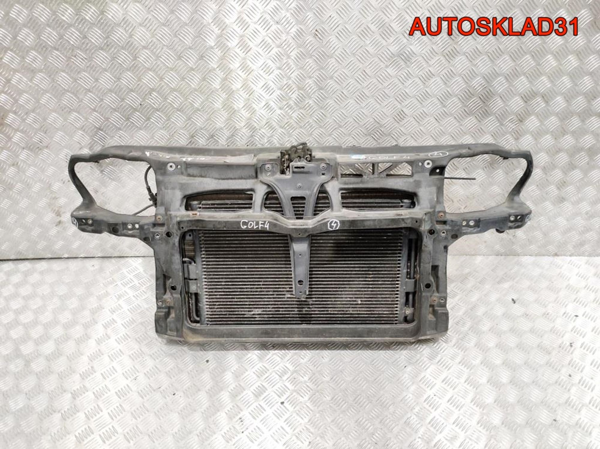Панель передняя в сборе VW Golf 4 Бензин, 20000 рублей, Дубовое