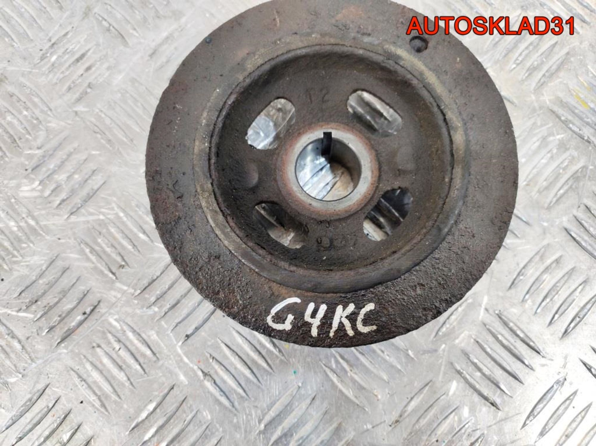 Шкив коленвала Hyundai Sonata 5 2,4 G4KC Бензин, 1400 рублей, Дубовое