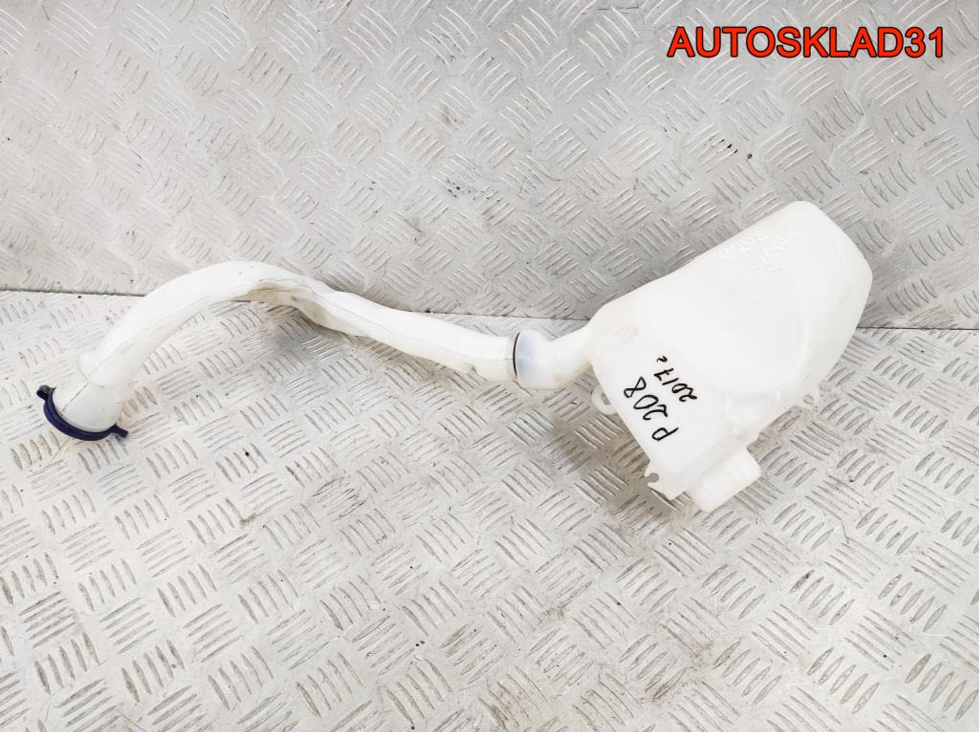 Бачок омывателя Peugeot 208 9683988680, 1400 рублей, Дубовое