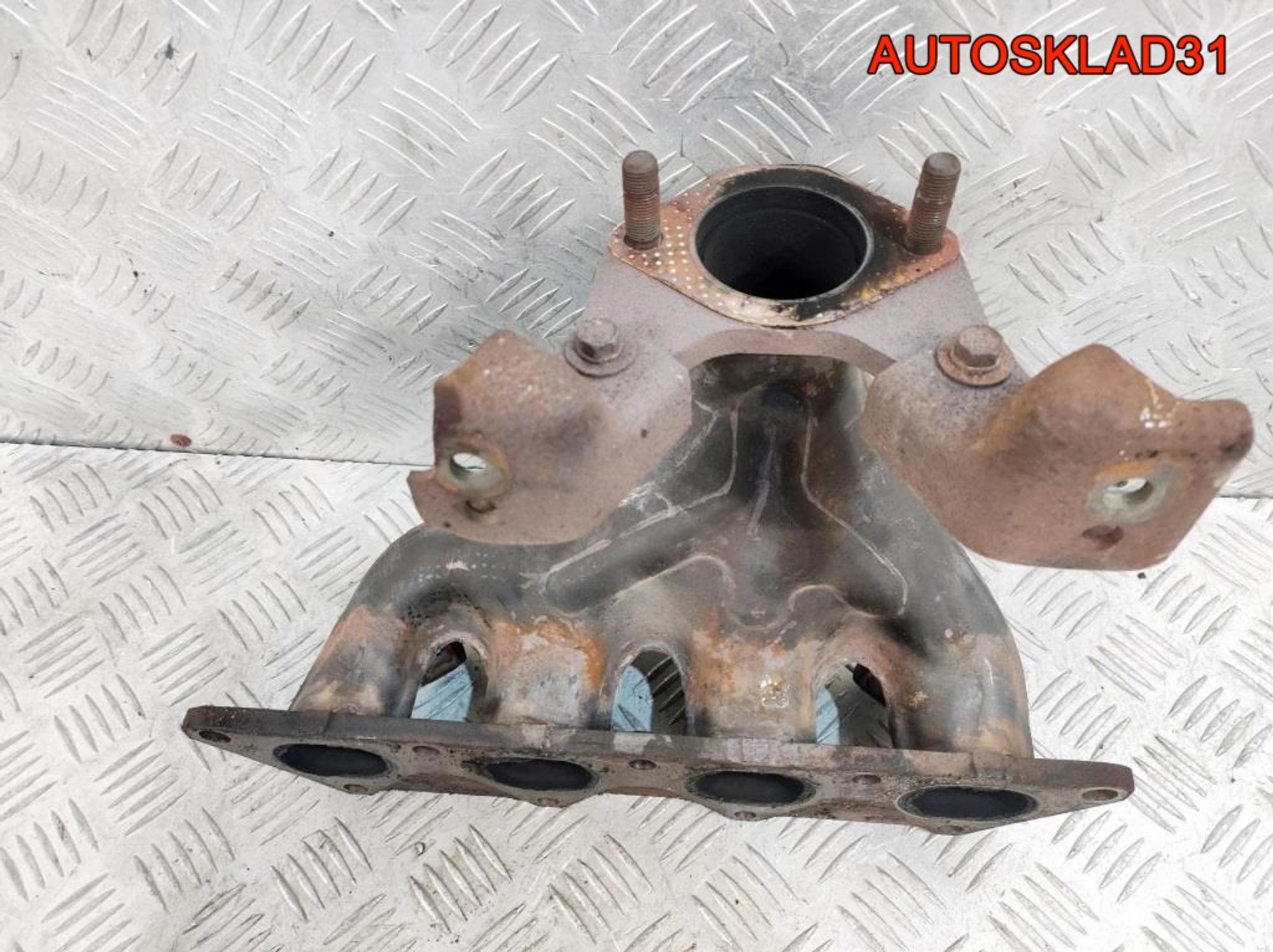 Коллектор выпускной Mitsubishi Carisma DA 1.8 4G93 MR481879, 900 рублей, Дубовое