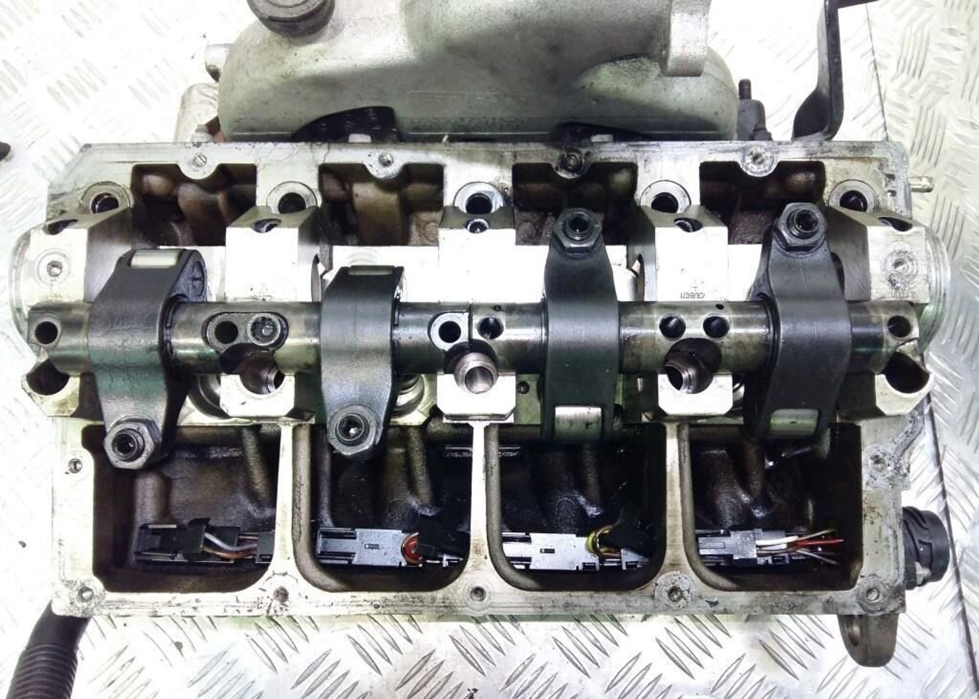 ГБЦ в сборе VW Passat B6 038103373R, 30000 рублей, Дубовое