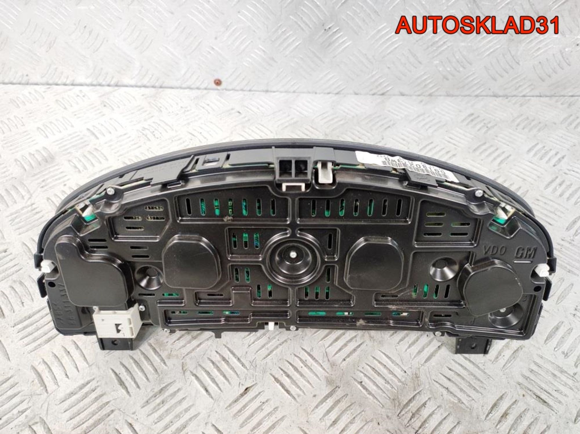Панель приборов Opel Vectra C 2.2 Z22SE 09180273, 3200 рублей, Дубовое