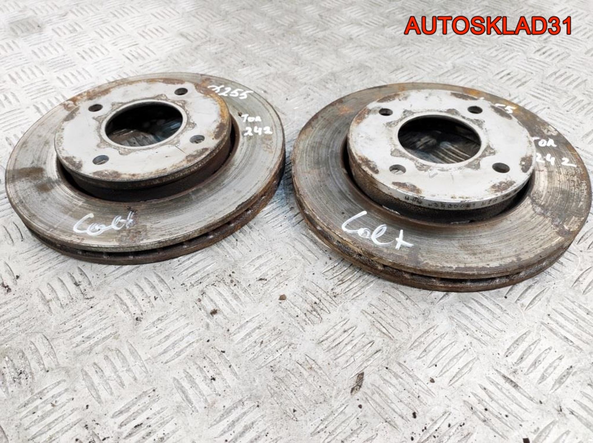 Диск тормозной передний Mitsubishi Colt 4 Z30, 2700 рублей, Дубовое