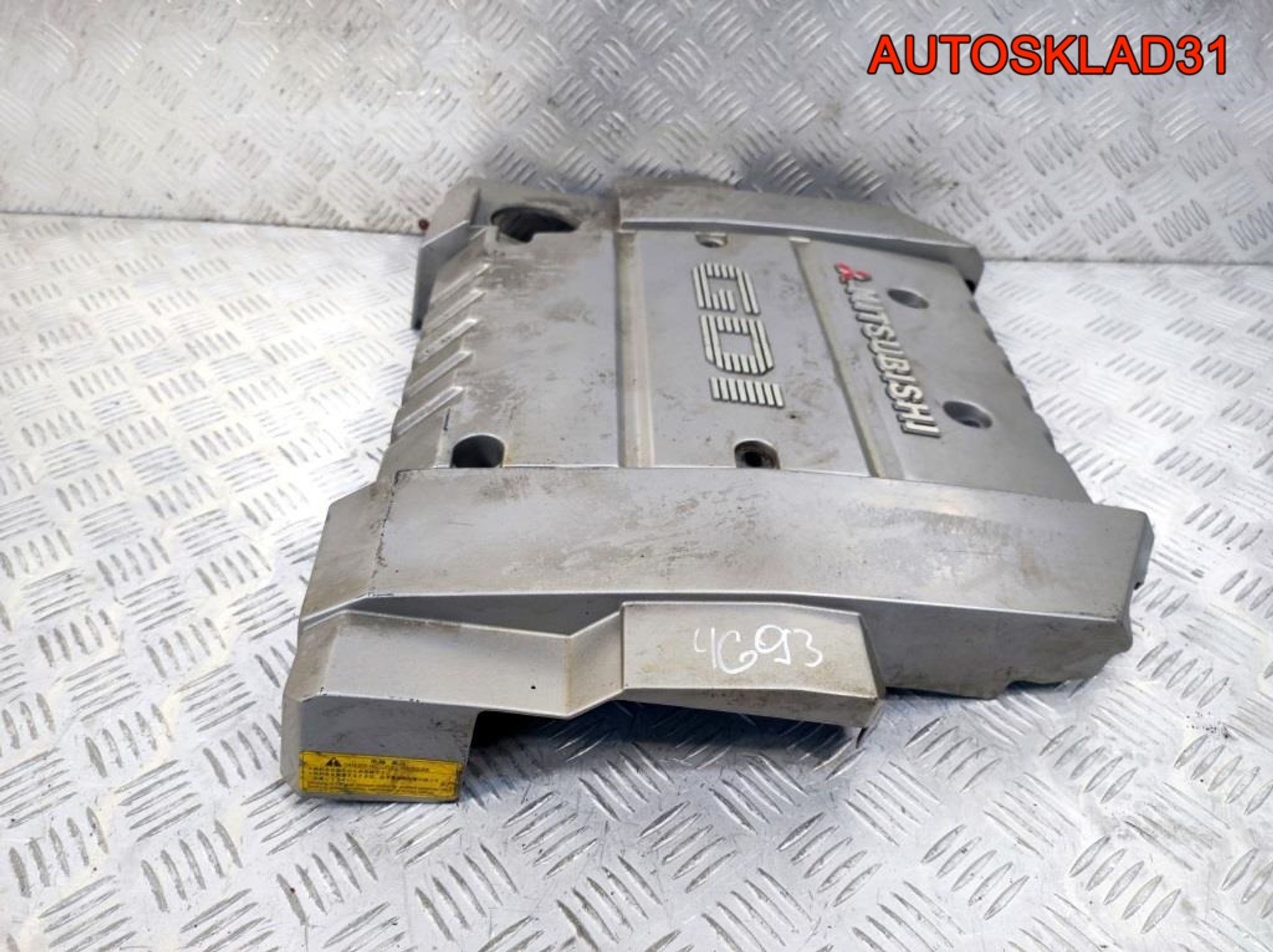 Накладка декоративная  Mitsubishi Carisma MD347865, 1300 рублей, Дубовое