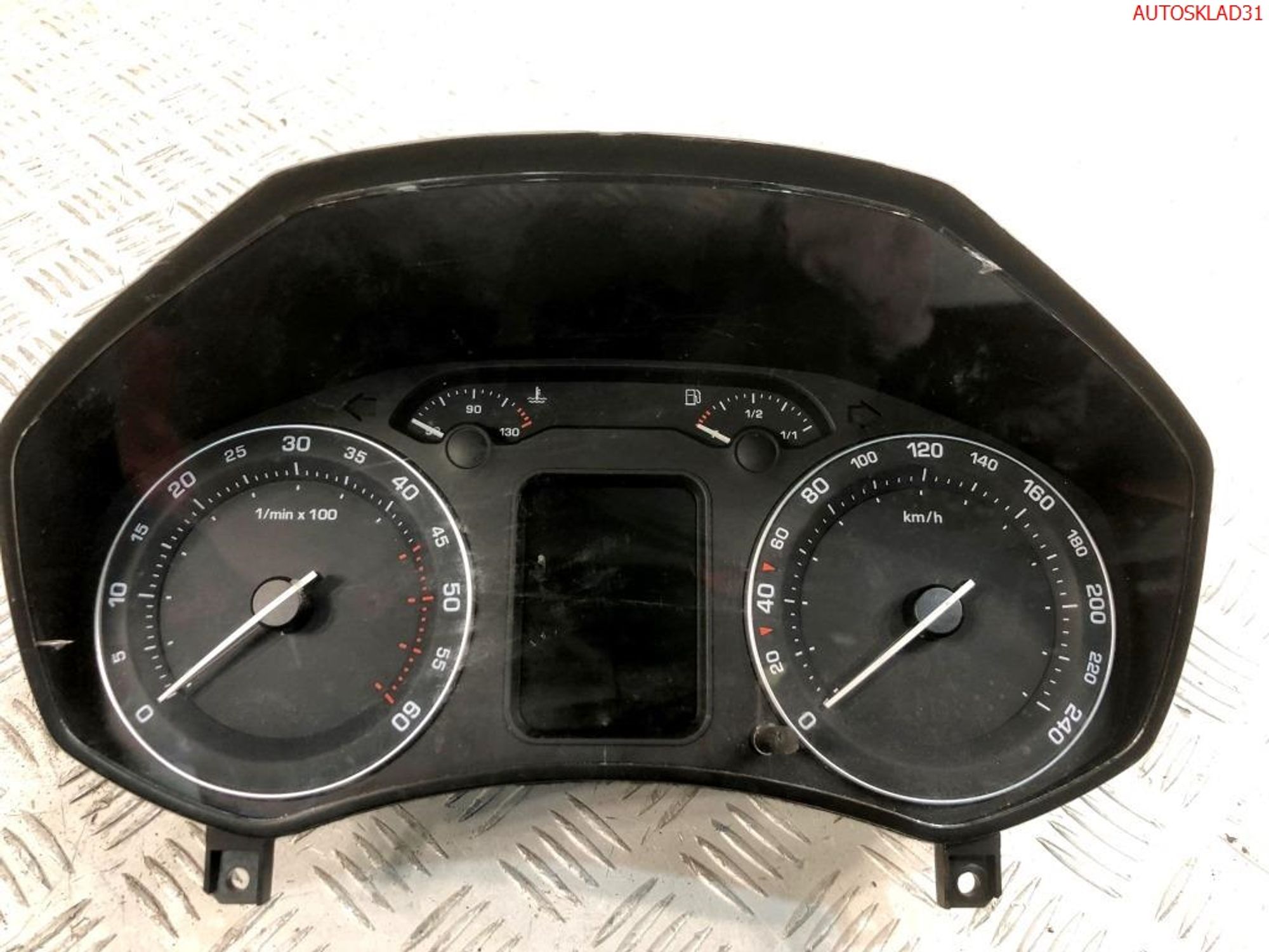 Панель приборов Skoda Octavia A5 1Z0920842H дизель, 14000 рублей, Дубовое