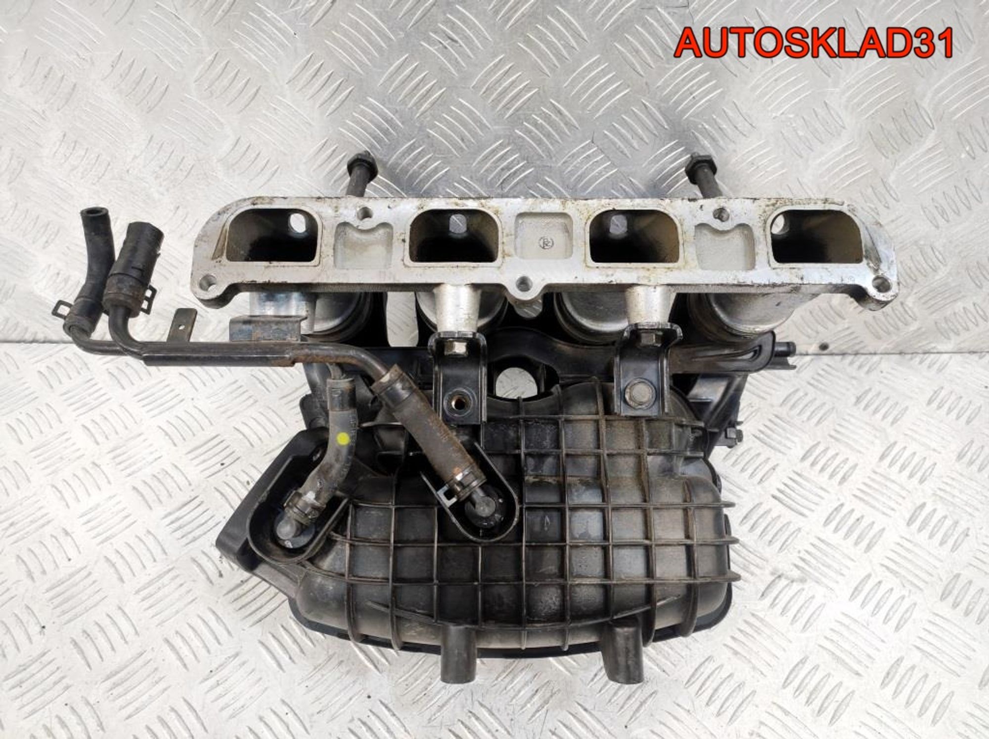 Коллектор впускной Hyundai Sonata 5 2,4 G4KC, 3600 рублей, Дубовое