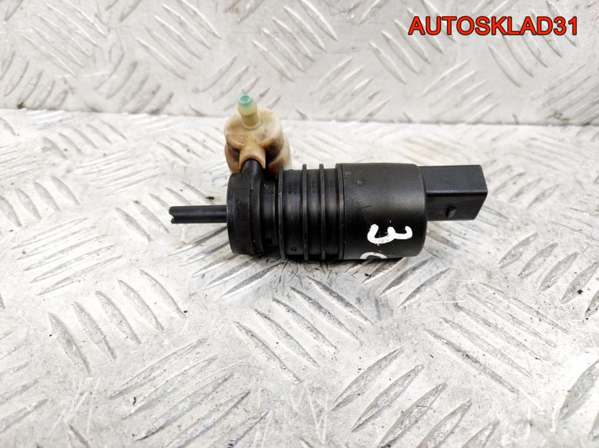 Насос омывателя Volkswagen Passat B6 1T0955651A, 900 рублей, Дубовое