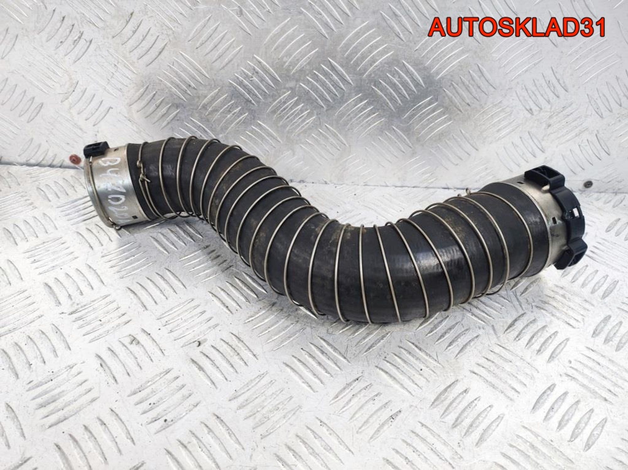 Патрубок интеркулера BMW F30 S21629 B47D20 Дизель, 5700 рублей, Дубовое