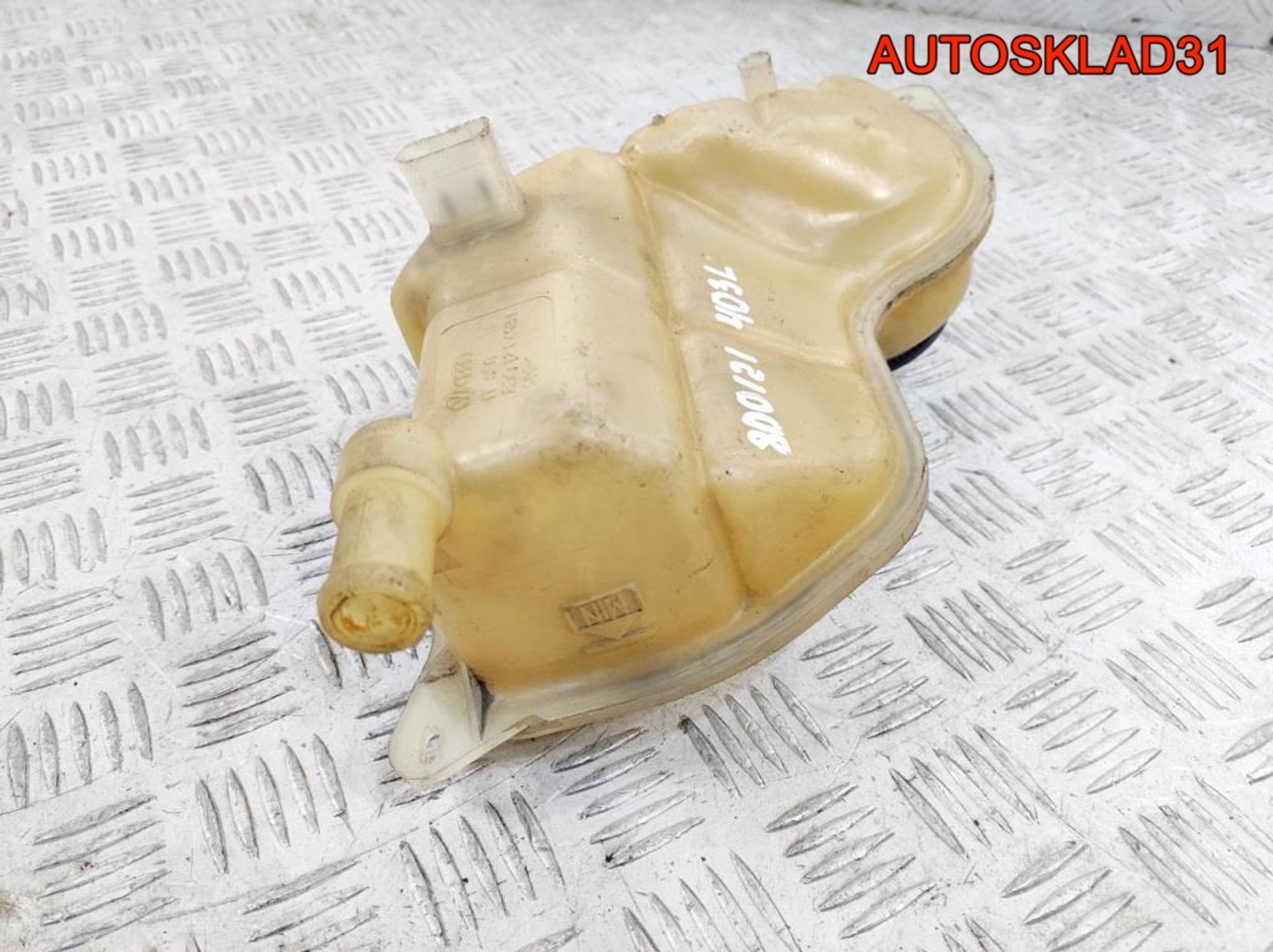 Бачок расширительный VW Passat B5 8D0121403L, 1200 рублей, Дубовое