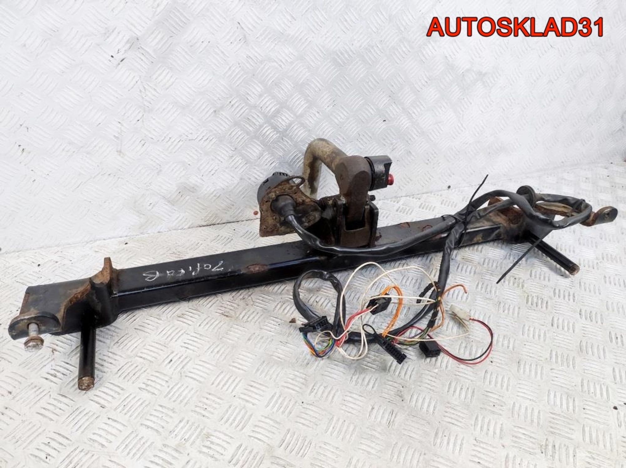 Фаркоп Opel Zafira B co съемным кpюком, 16200 рублей, Дубовое