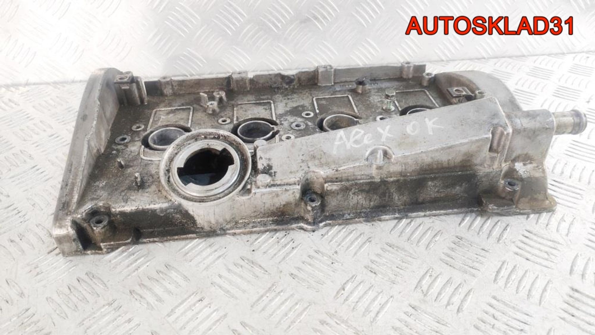 Крышка клапанная VW Passat B5 1,8 AWT 06B103469N, 2500 рублей, Дубовое