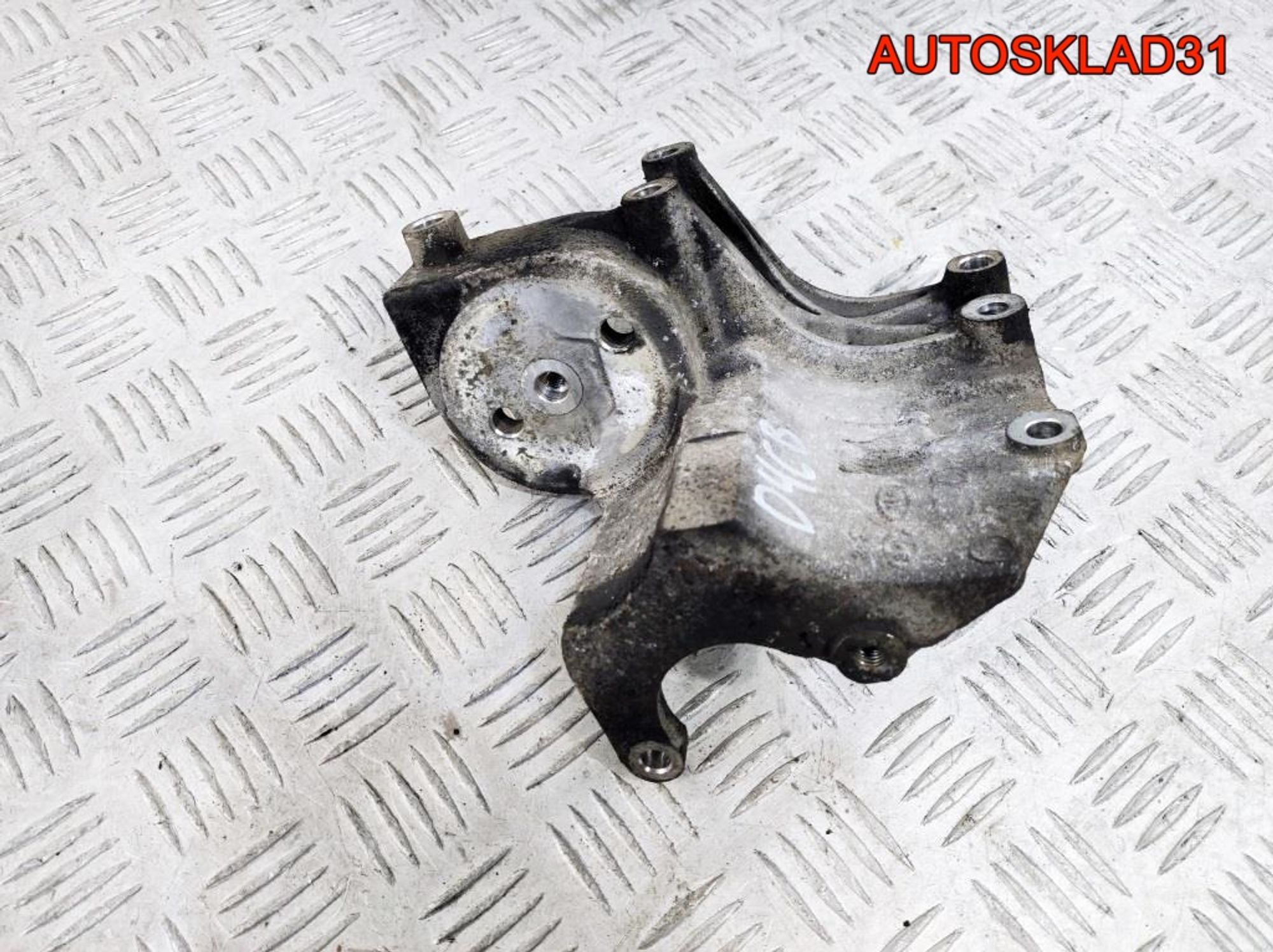 Кронштейн гидроусилителя Hyundai H 1 252714A001, 1400 рублей, Дубовое