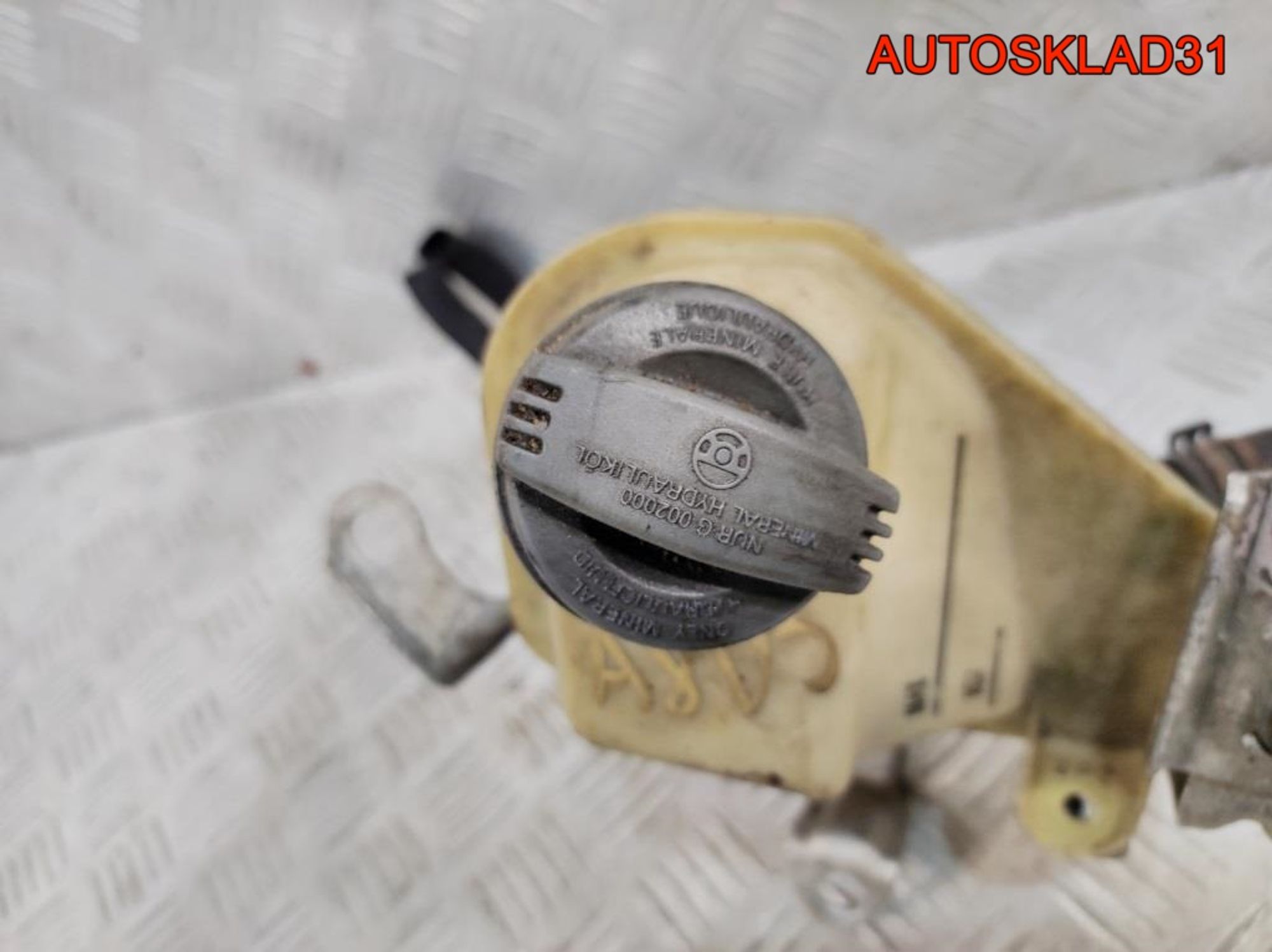 Бачок гидроусилителя Audi A8 D3 4E0422371P, 1400 рублей, Дубовое