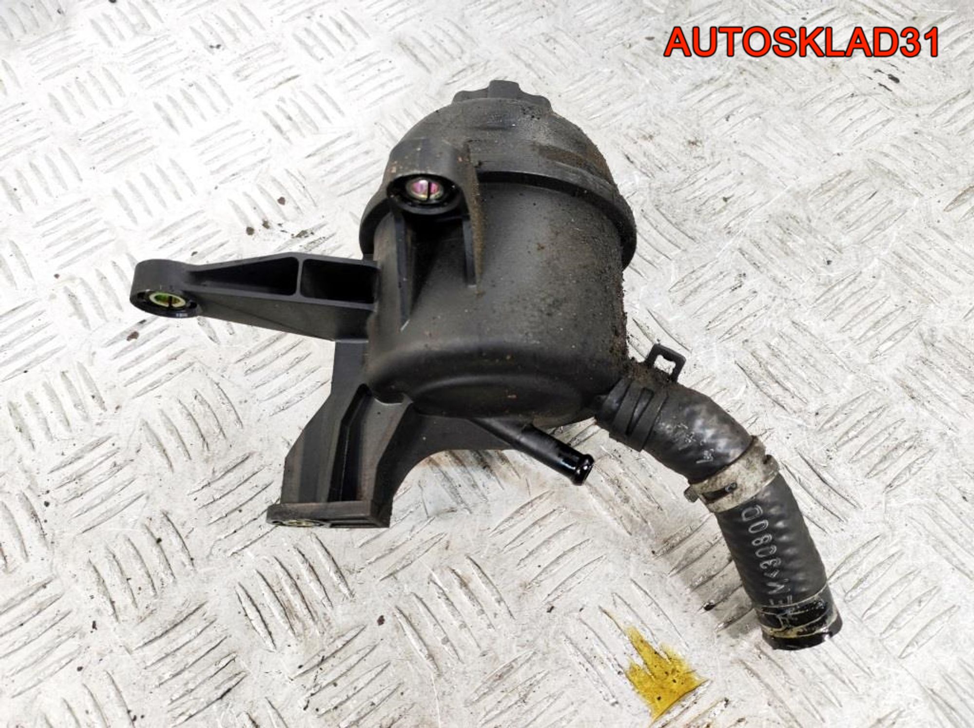 Бачок гидроусилителя Mercedes Benz W203 A2034600083, 1800 рублей, Дубовое