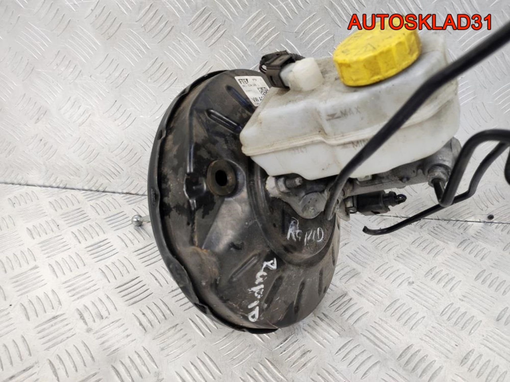 Усилитель тормозов Skoda Rapid 6C1614105L, 9000 рублей, Дубовое