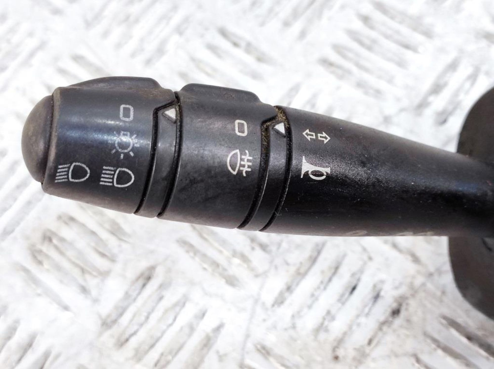 Переключатель поворотов Renault Logan 1 8200792575, 2500 рублей, Дубовое