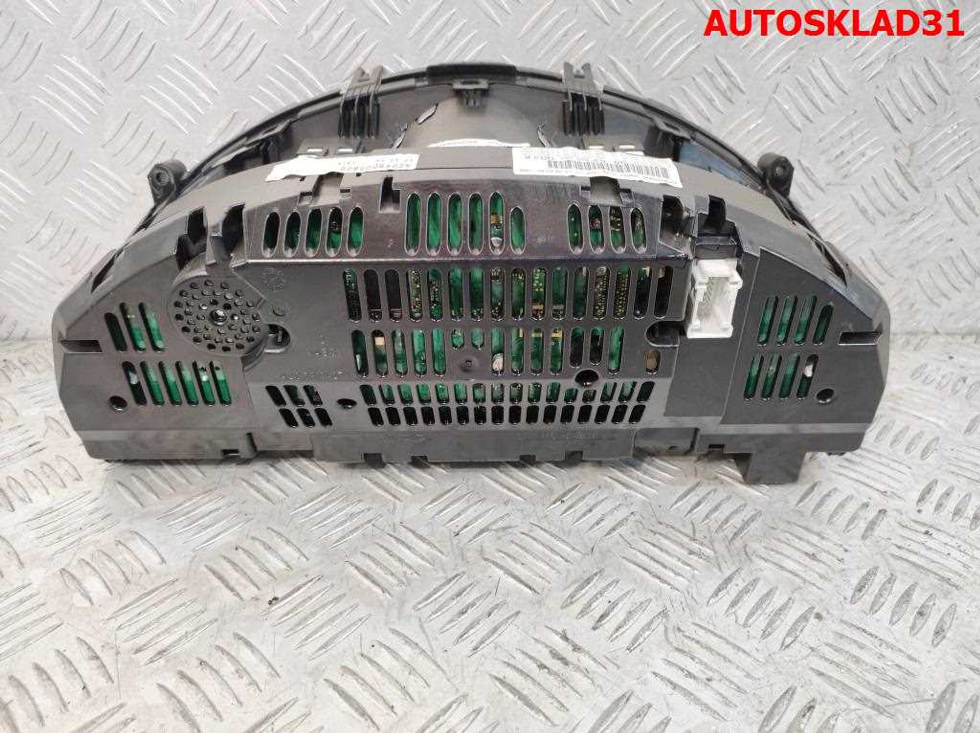 Панель приборов Mercedes GLK 651.912 A2049003802, 18000 рублей, Дубовое