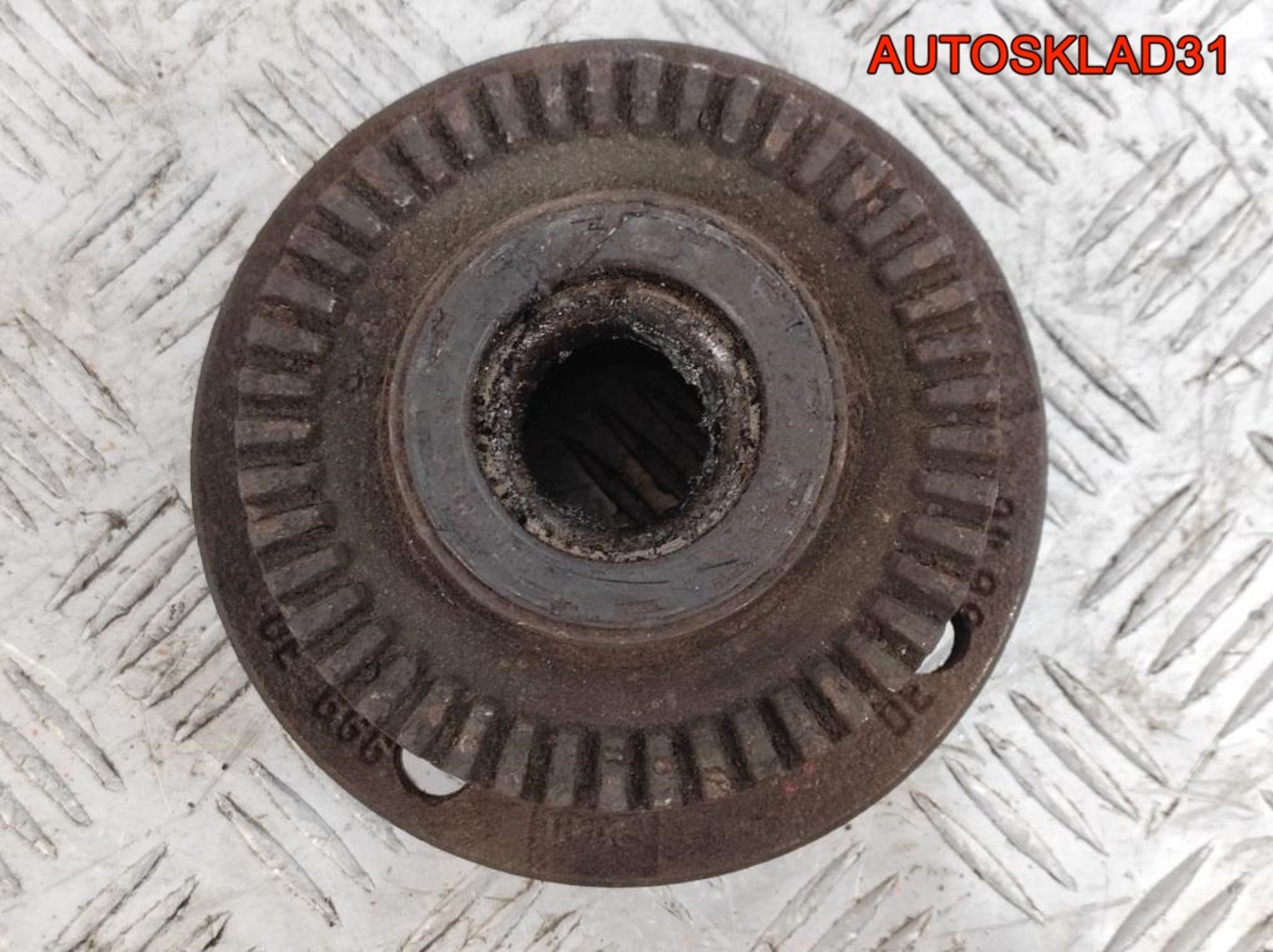 Ступица задняя под ABS Audi 80 B4 8A0501653B, 4500 рублей, Дубовое
