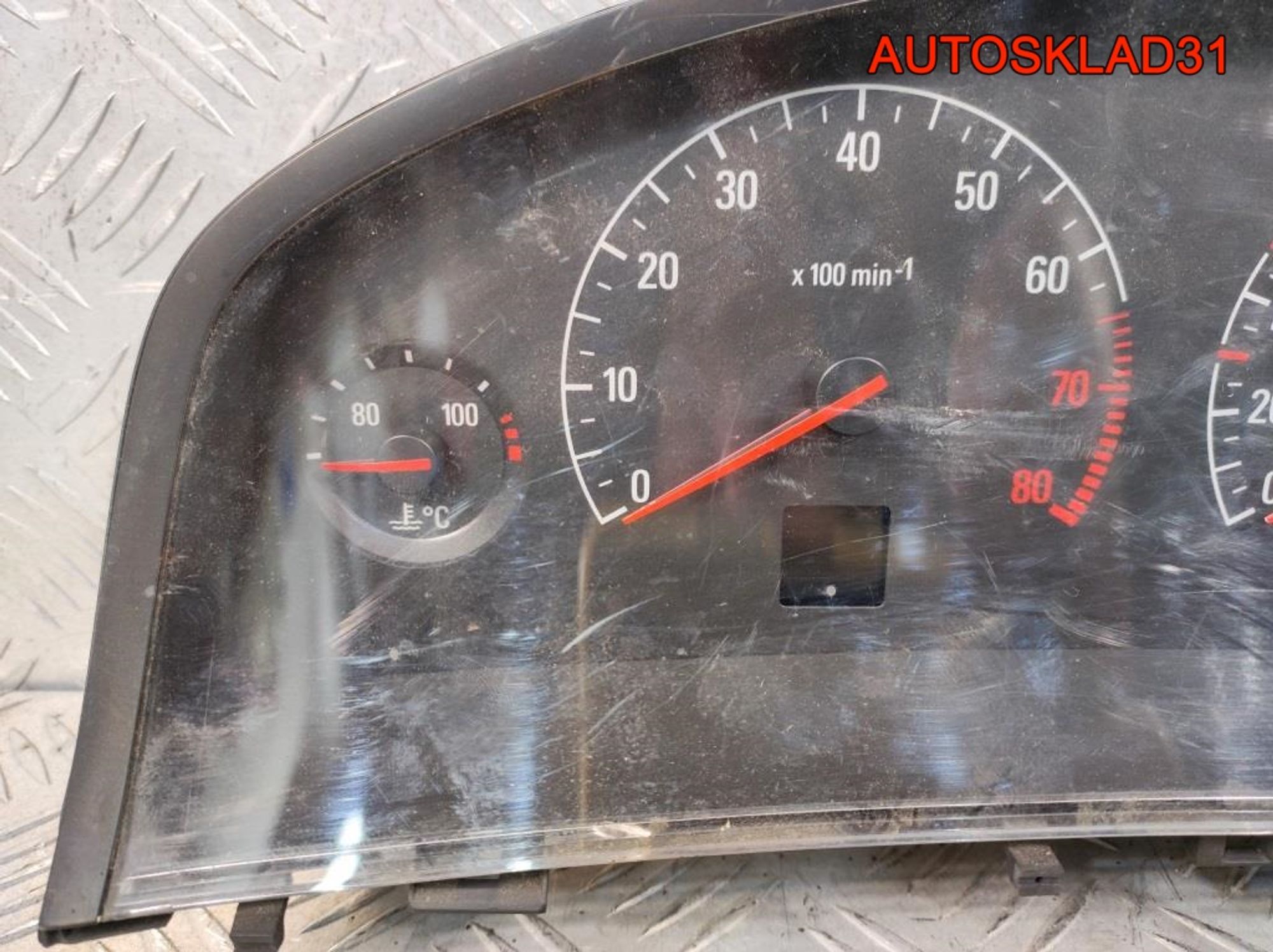 Панель приборов Opel Vectra C 2.2 Z22SE 09180273, 3200 рублей, Дубовое