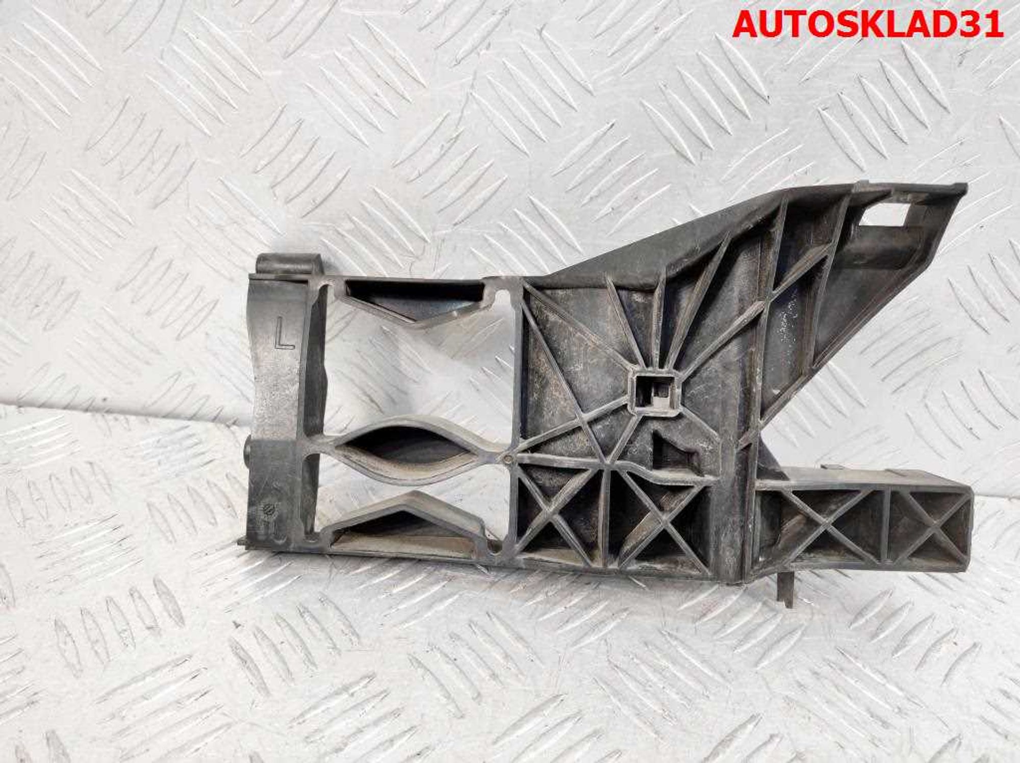 Кронштейн фары левый Audi A6 C7 4G 4G0807607, 1500 рублей, Дубовое
