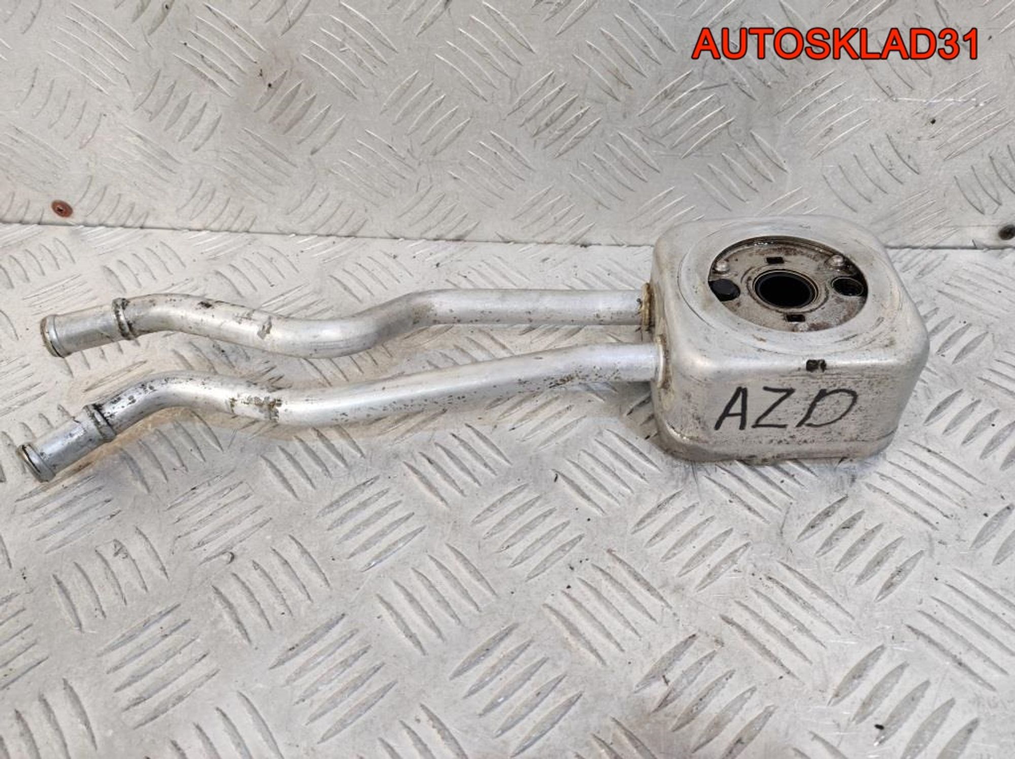 Теплообменник
 VW Golf 4 1,6 AZD 036117021G, 900 рублей, Дубовое