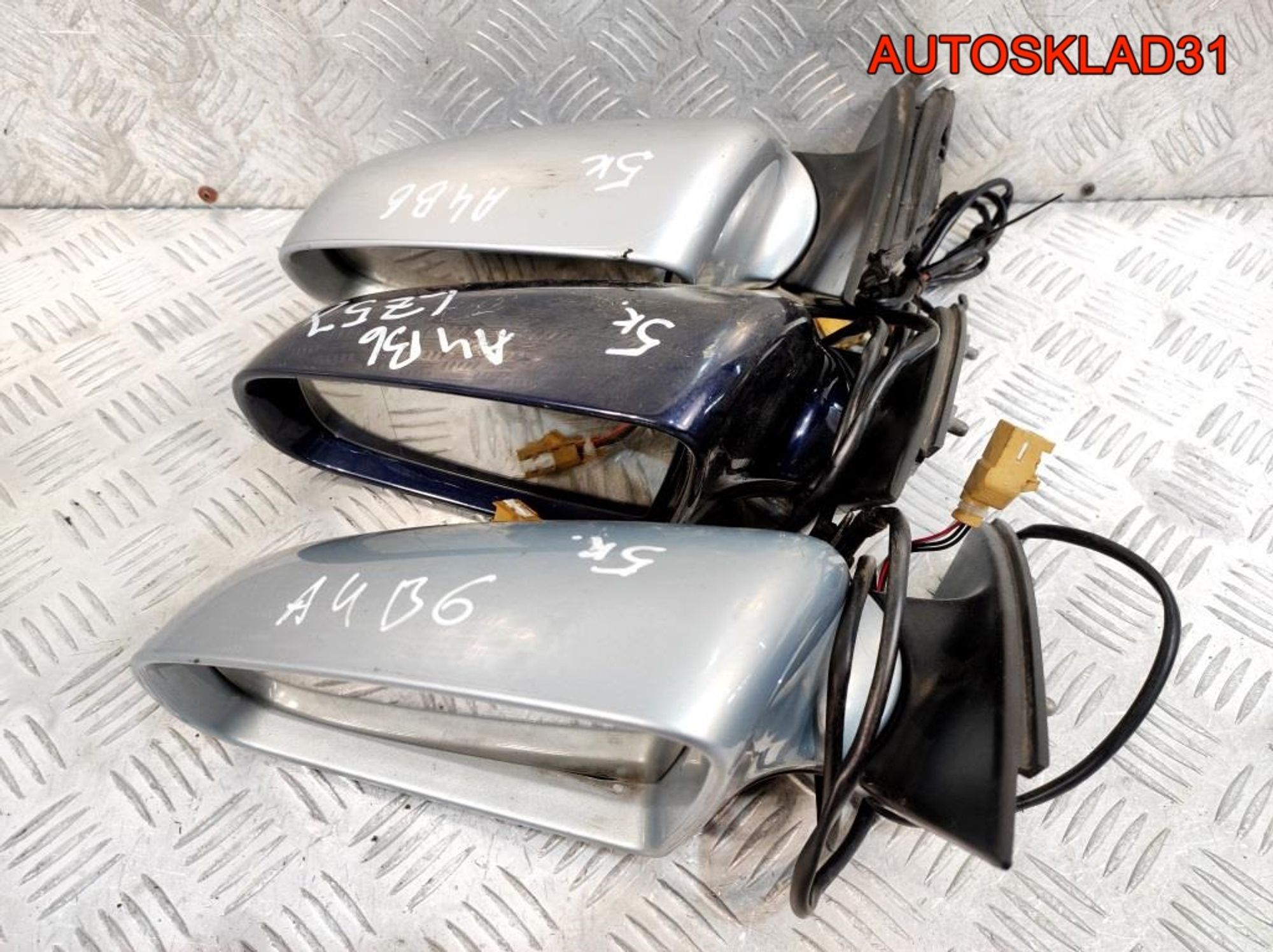 Зеркало левое 5 контактов Audi A4 B6 8E1858531AA, 2700 рублей, Дубовое