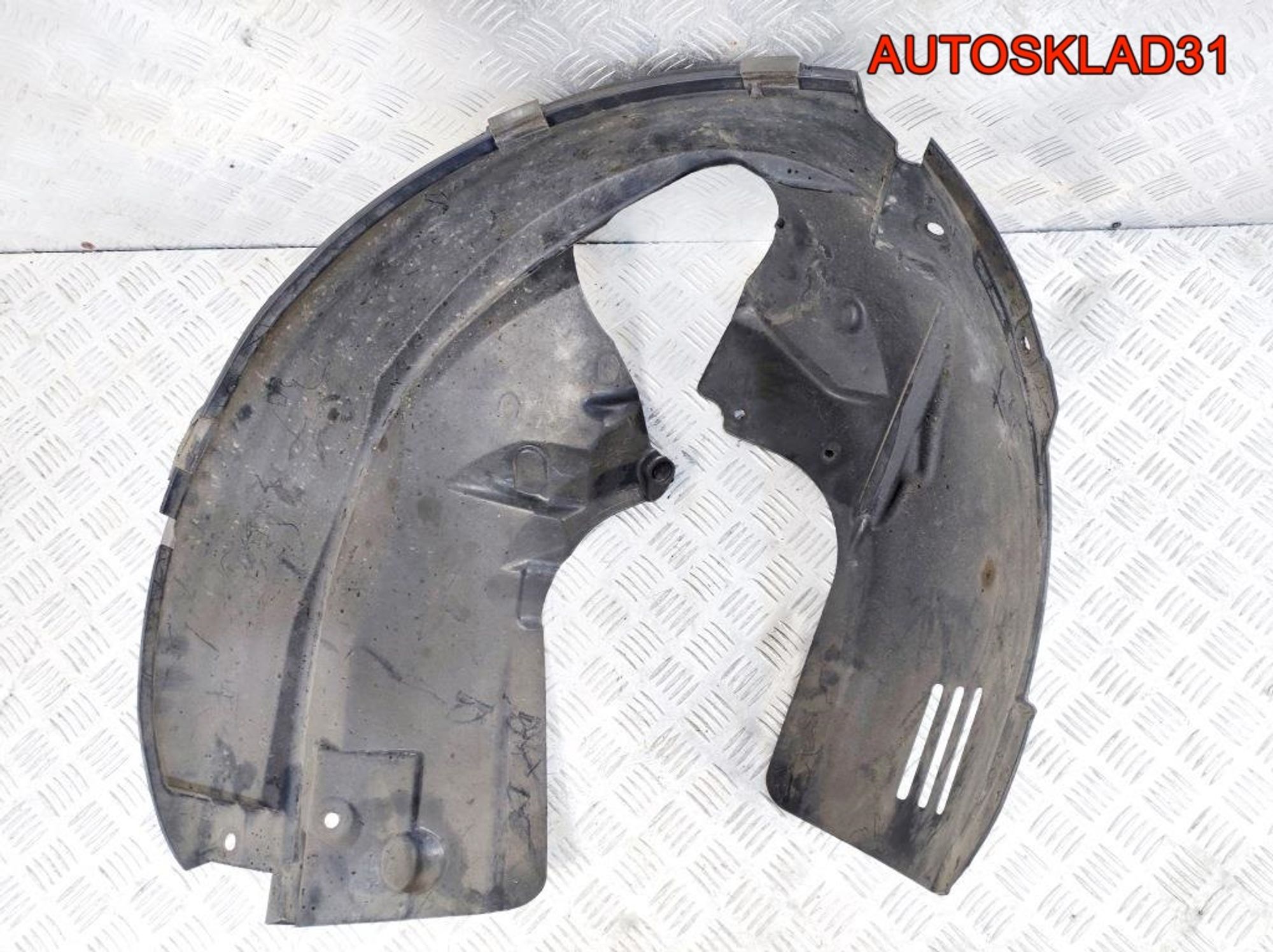 Локер передний правый Ford Fiesta Mk6 8A6116114AD, 1300 рублей, Дубовое