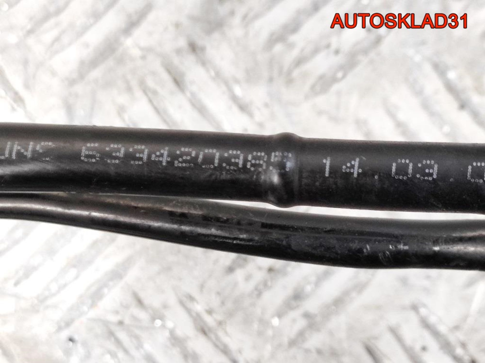 Трубка топливная Комплект Opel Corsa D 1,3 Z13DTJ Дизель 55561152, 3500 рублей, Дубовое