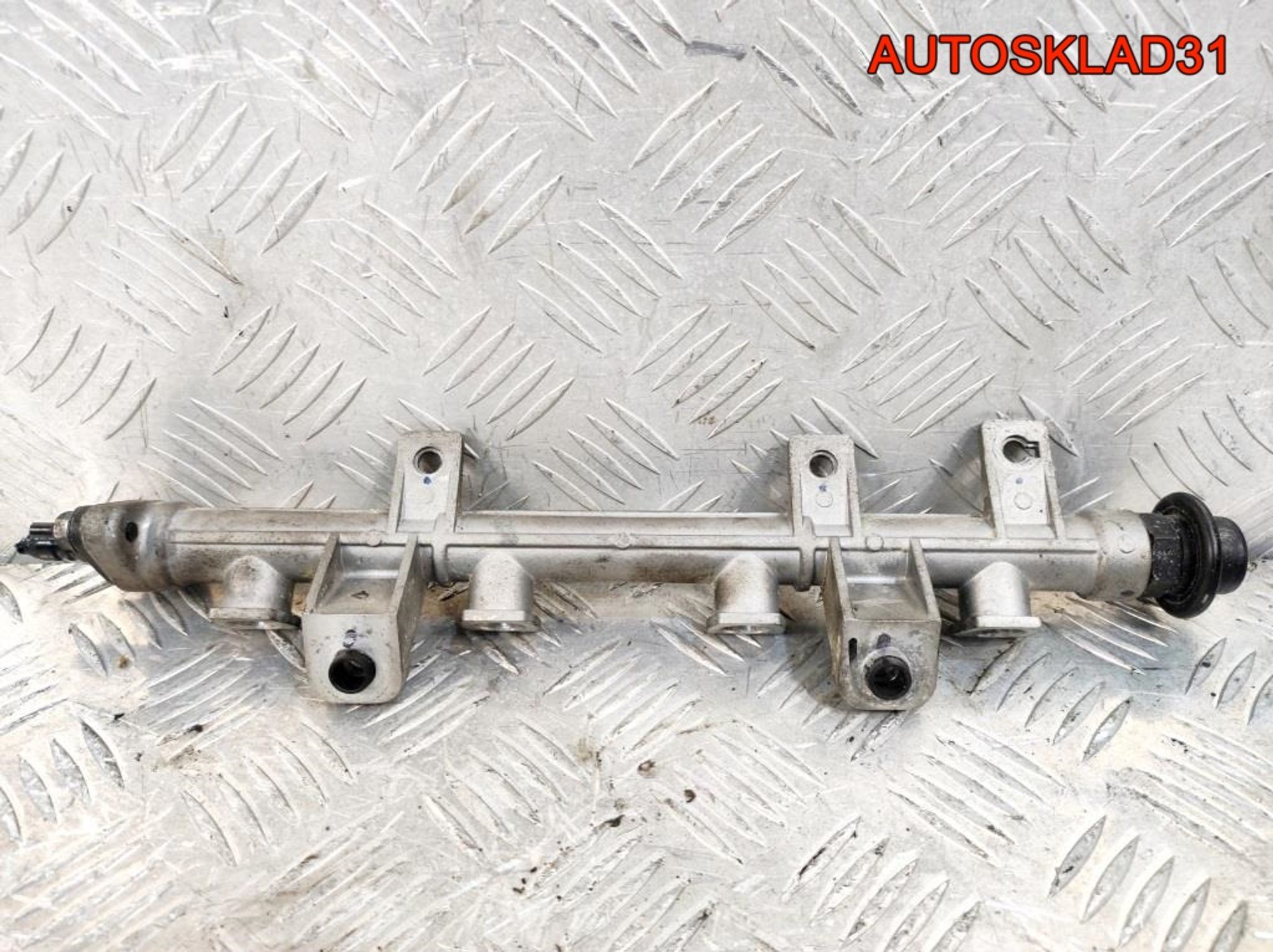 Рейка топливная Hyundai Getz 1,1 G4HG 3530402820, 900 рублей, Дубовое