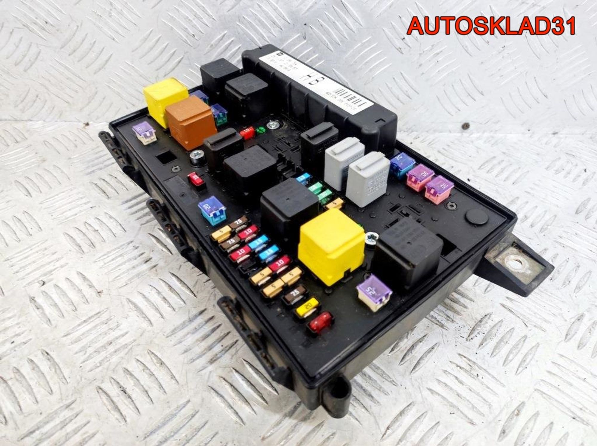 Блок предохранителей Opel Astra J A20DTH 13206754, 4100 рублей, Дубовое