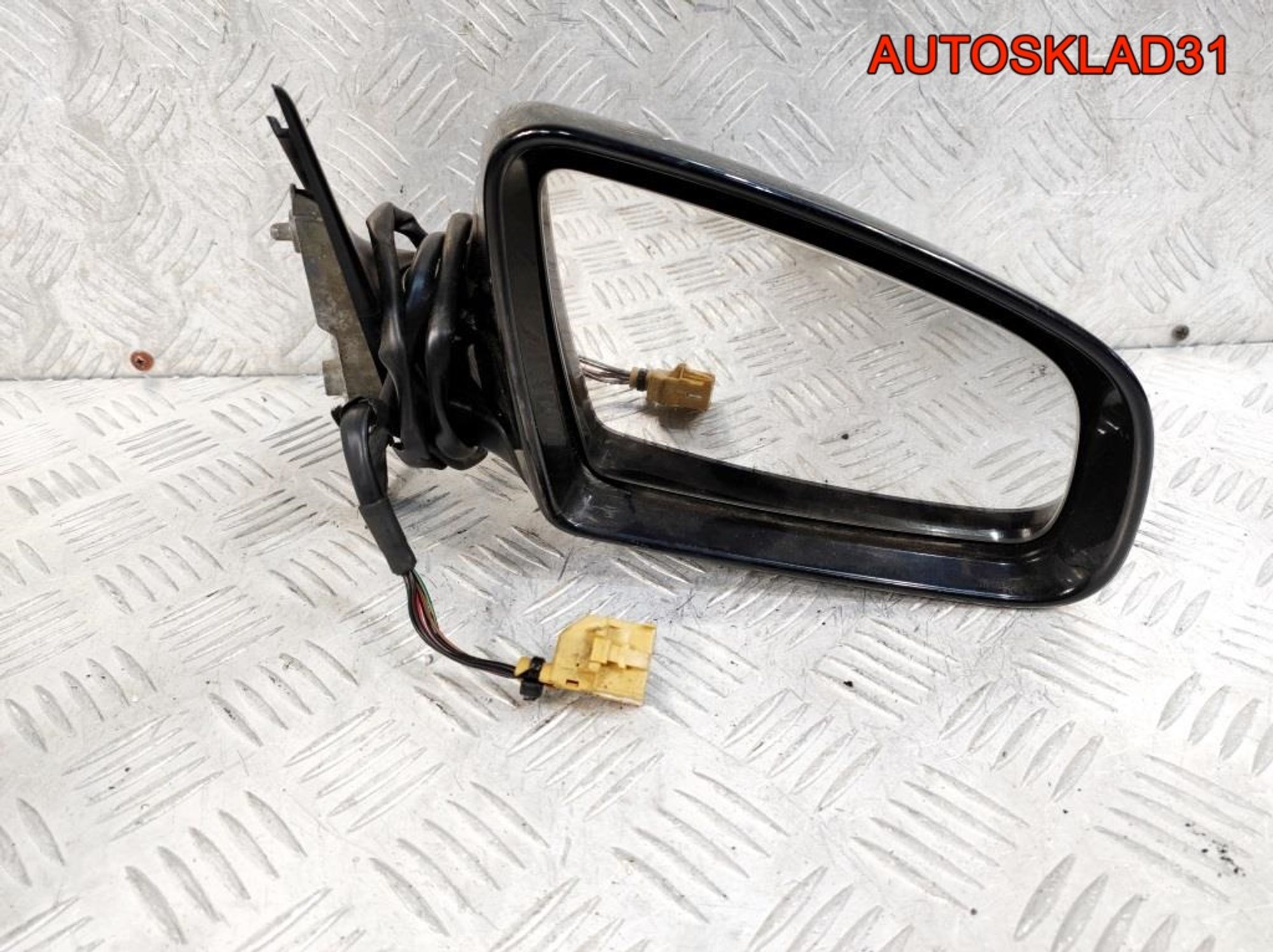 Зеркало правое 7 контактов Audi A4 B6 8E2858532AС, 3600 рублей, Дубовое